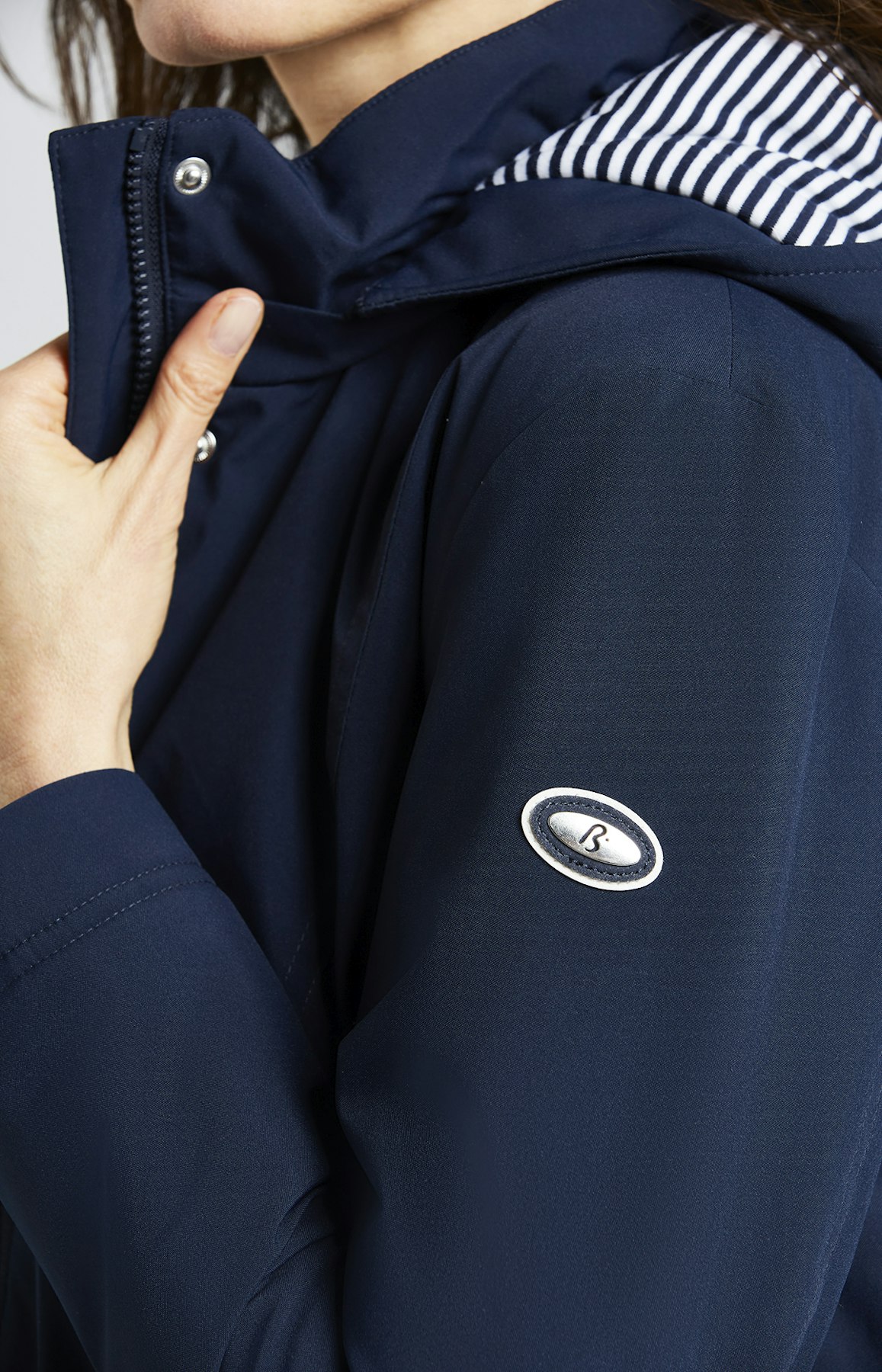 Softshellmantel mit Kapuze