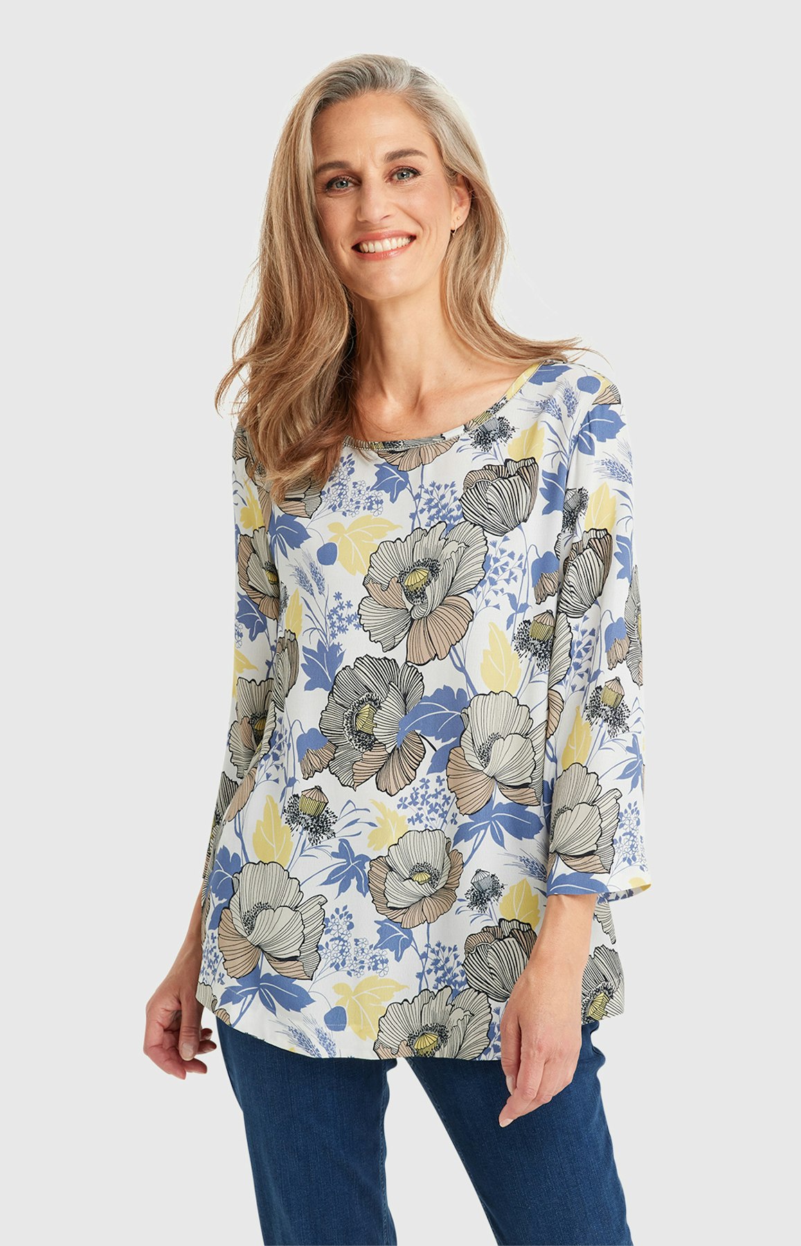 Shirtbluse mit floralem  Muster in Weiß