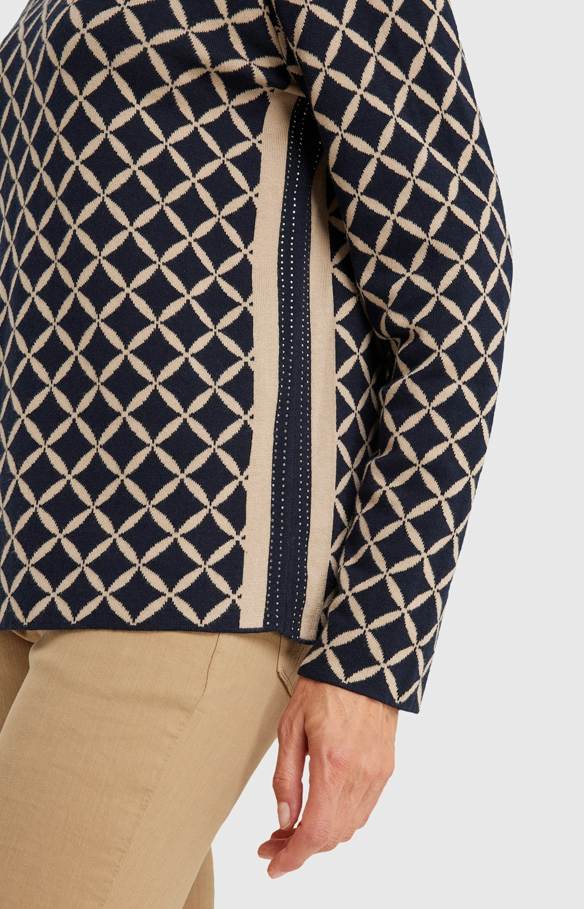 Pullover mit Strukturmuster in Schwarz