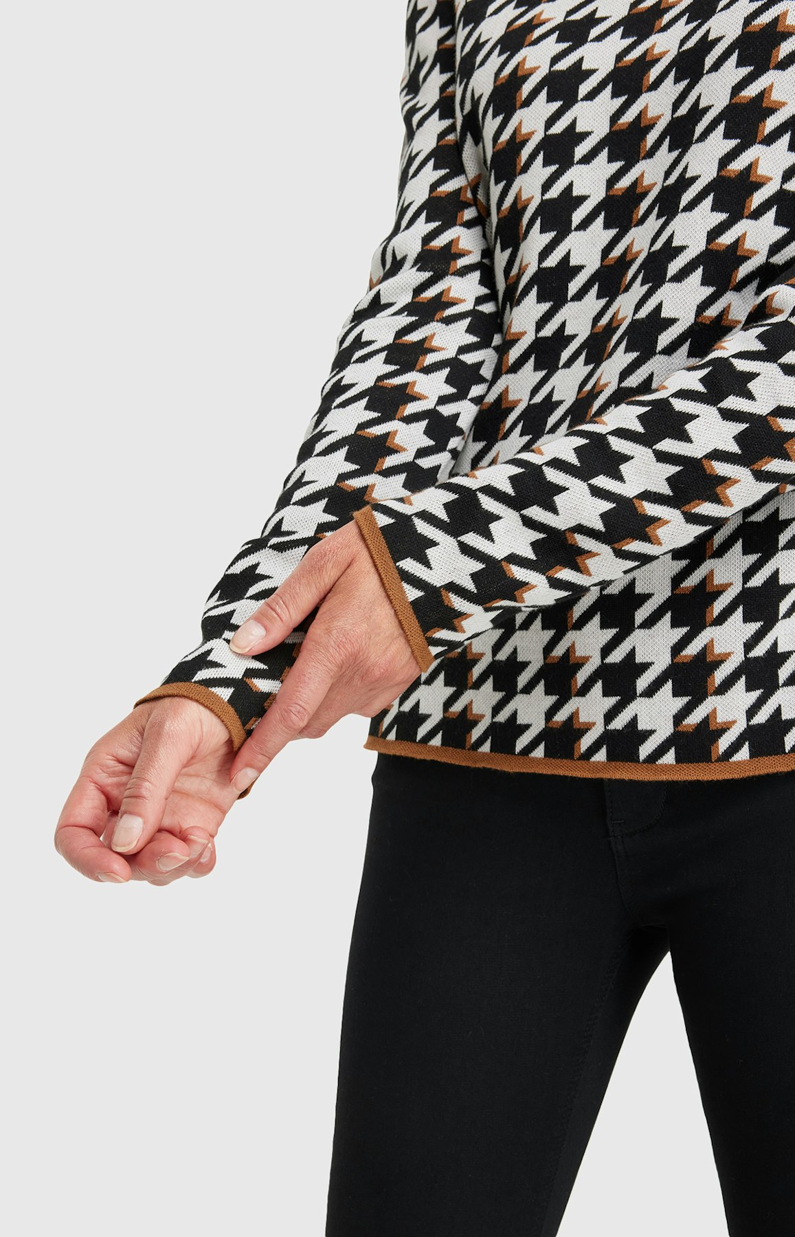 Pullover mit Hahnentrittmuster