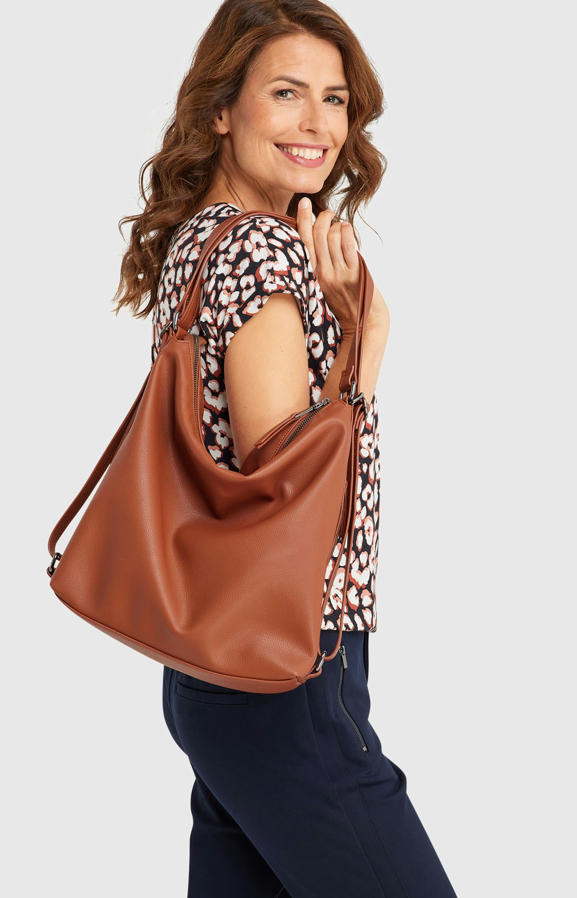 Handtasche mit Reißverschluss in Braun