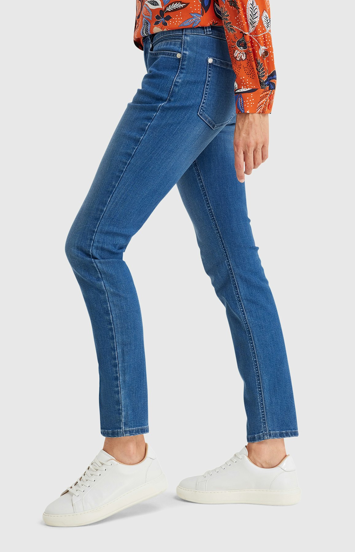 Slim Fit Jeans in Mittelblau