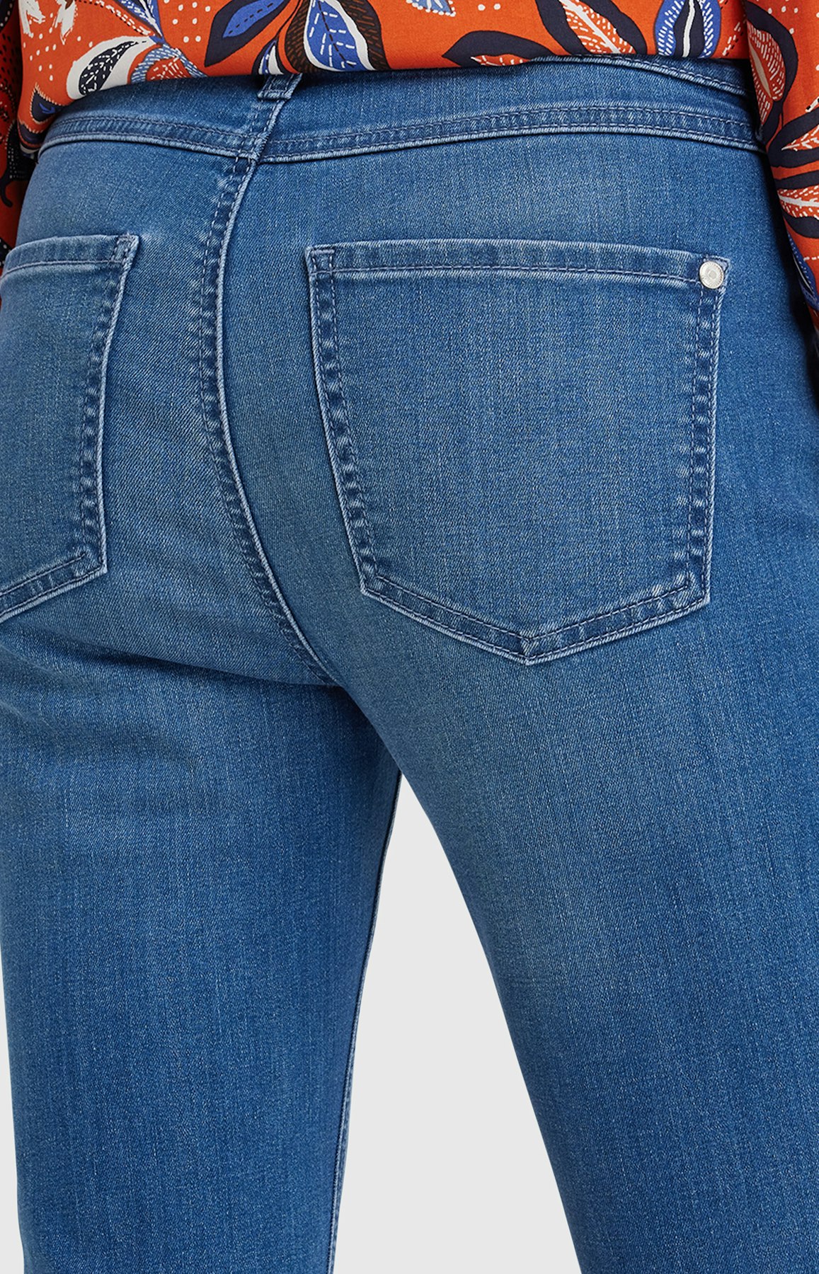 Slim Fit Jeans in Mittelblau