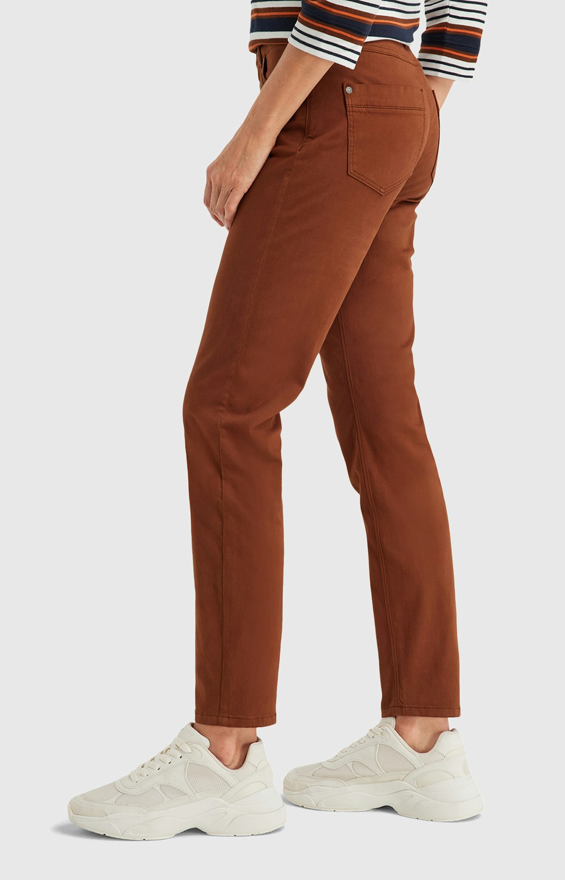 Regular Fit Jeans in Braun