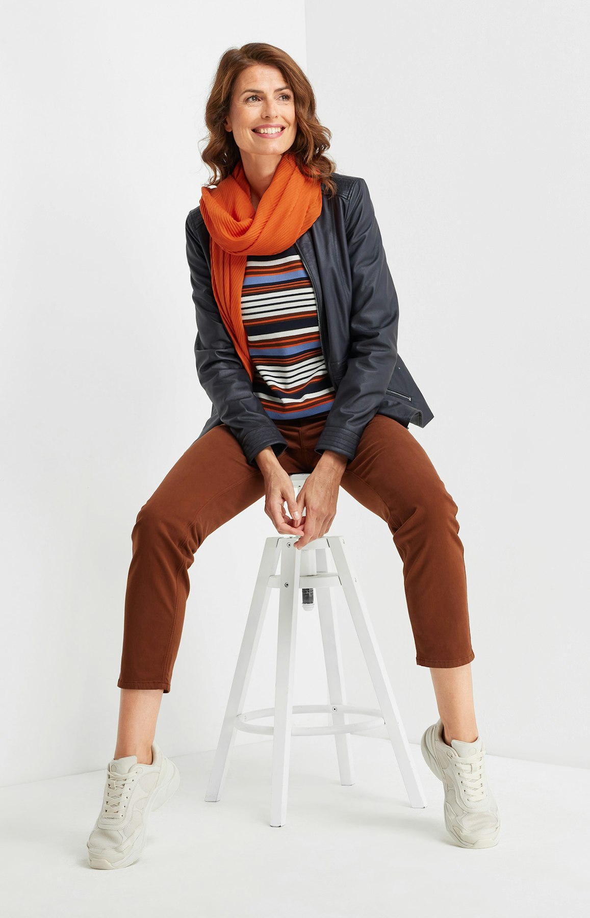 Regular Fit Jeans in Braun