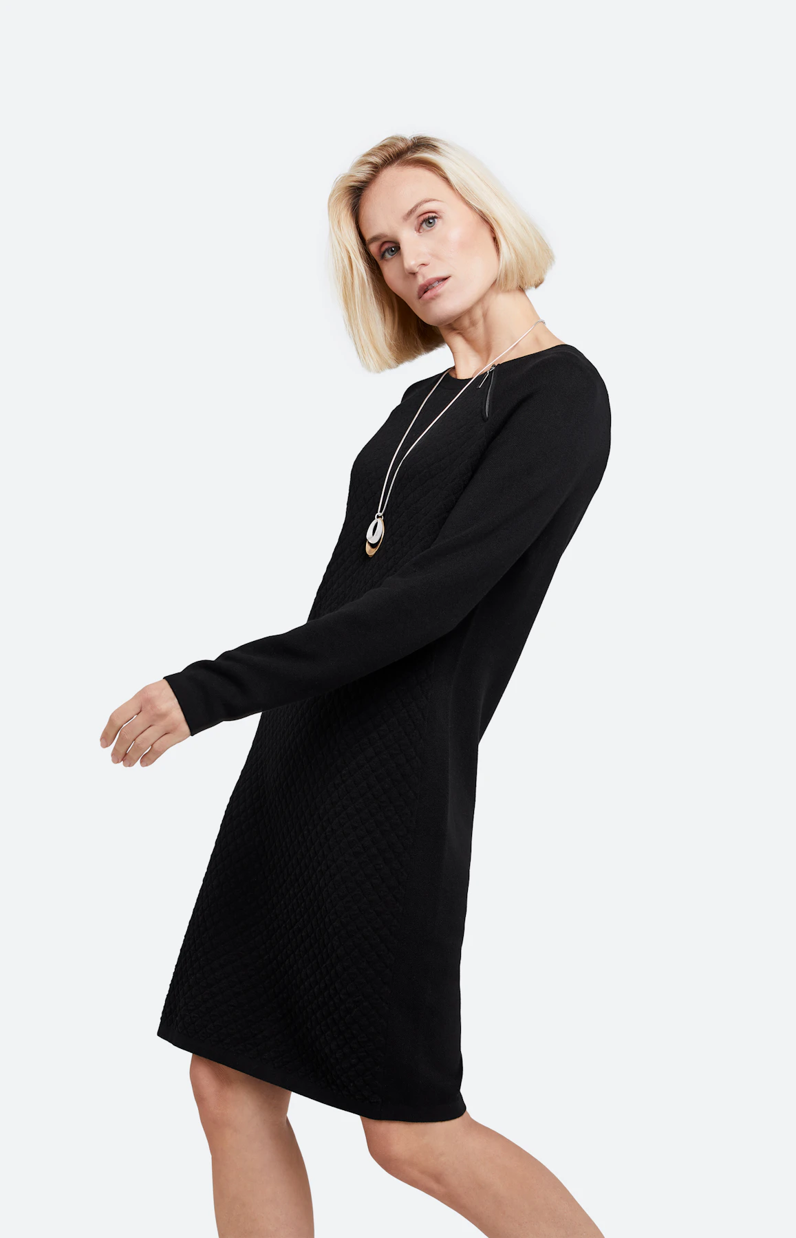 Strickkleid mit langem Arm