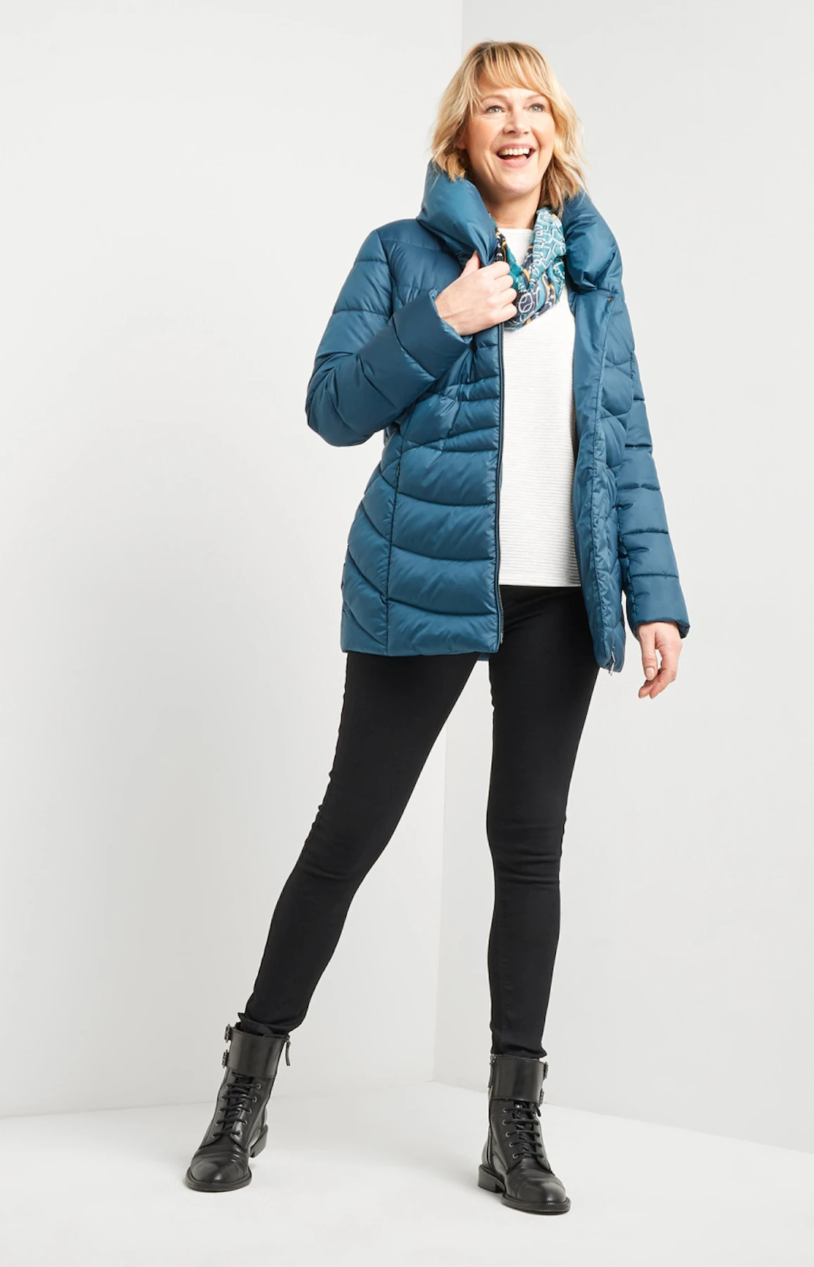 Steppjacke mit Stehkragen