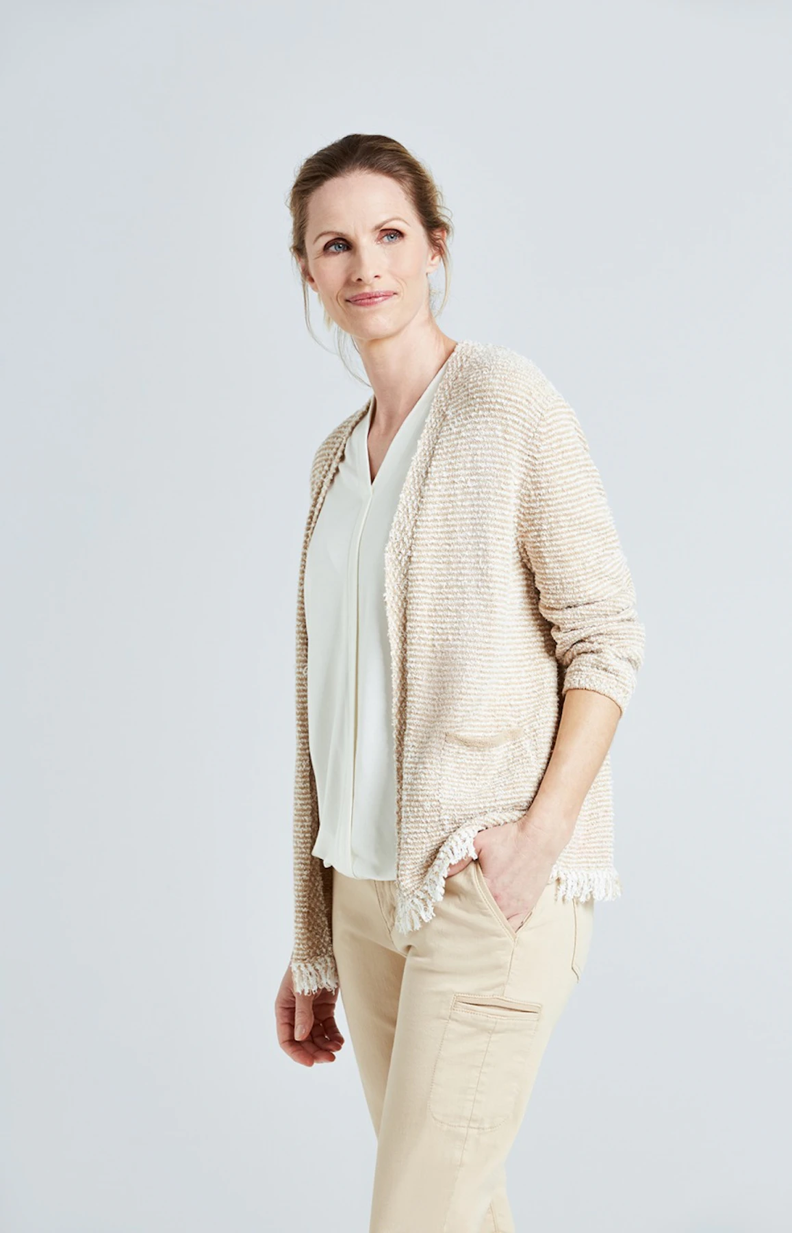 Strickjacke mit Strukturmuster