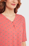 Shirtbluse mit floralem Muster