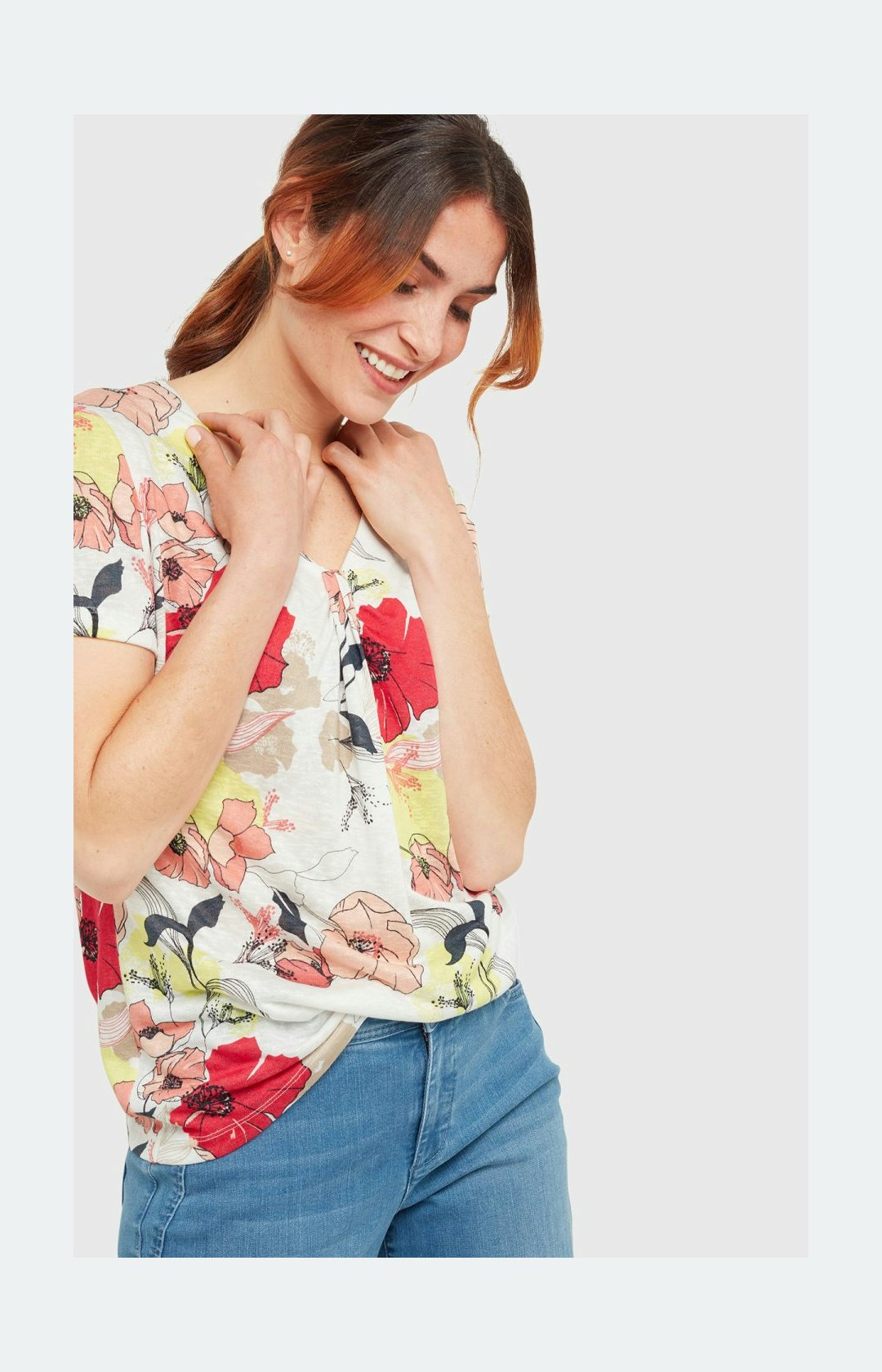 T-Shirt mit floralem Muster