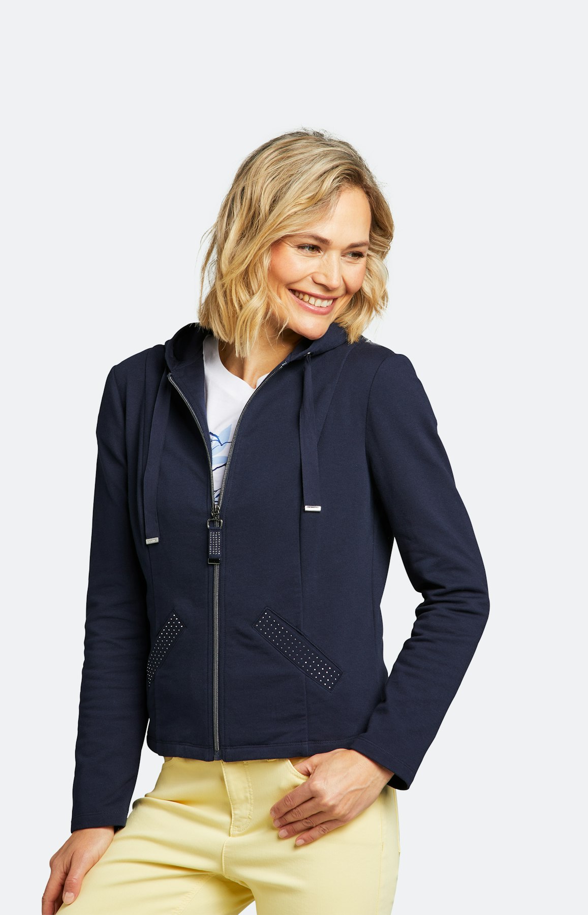 Sweatjacke mit Kapuze
