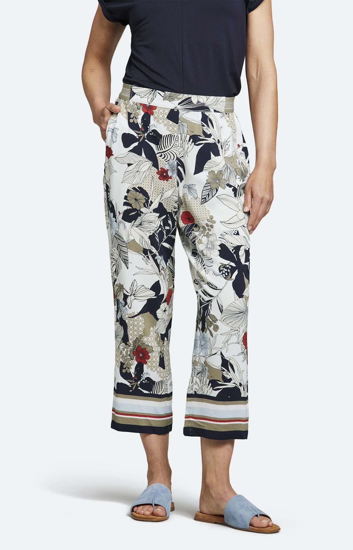 Hose mit weitem Bein