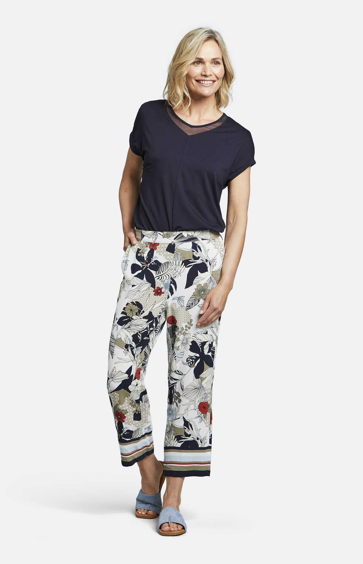 Hose mit weitem Bein