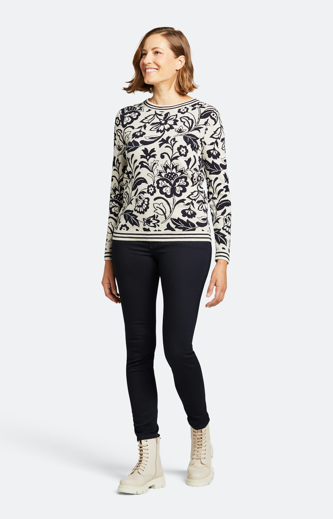 Strickpullover mit langem Arm