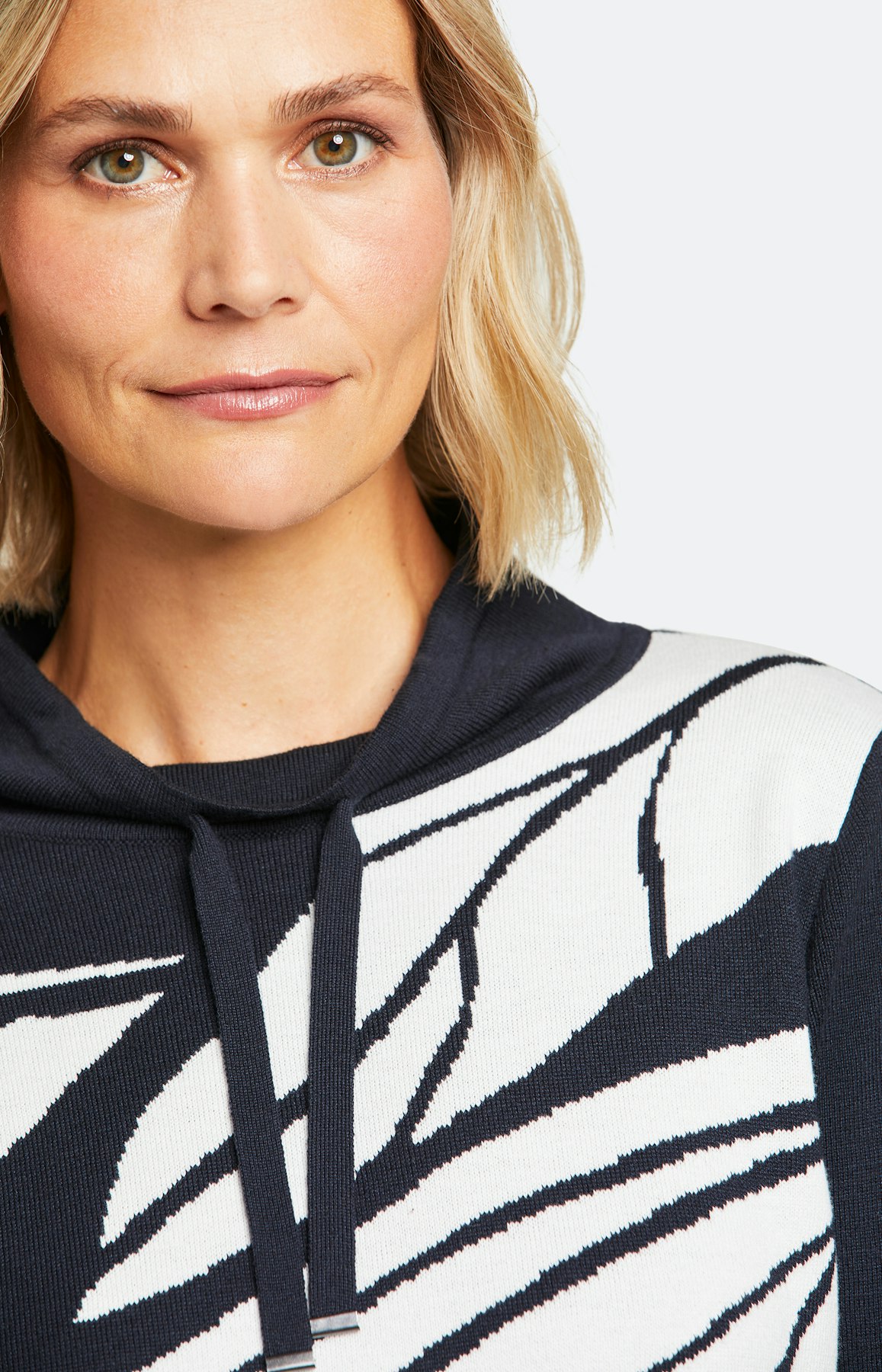 Strickpullover mit langem Arm