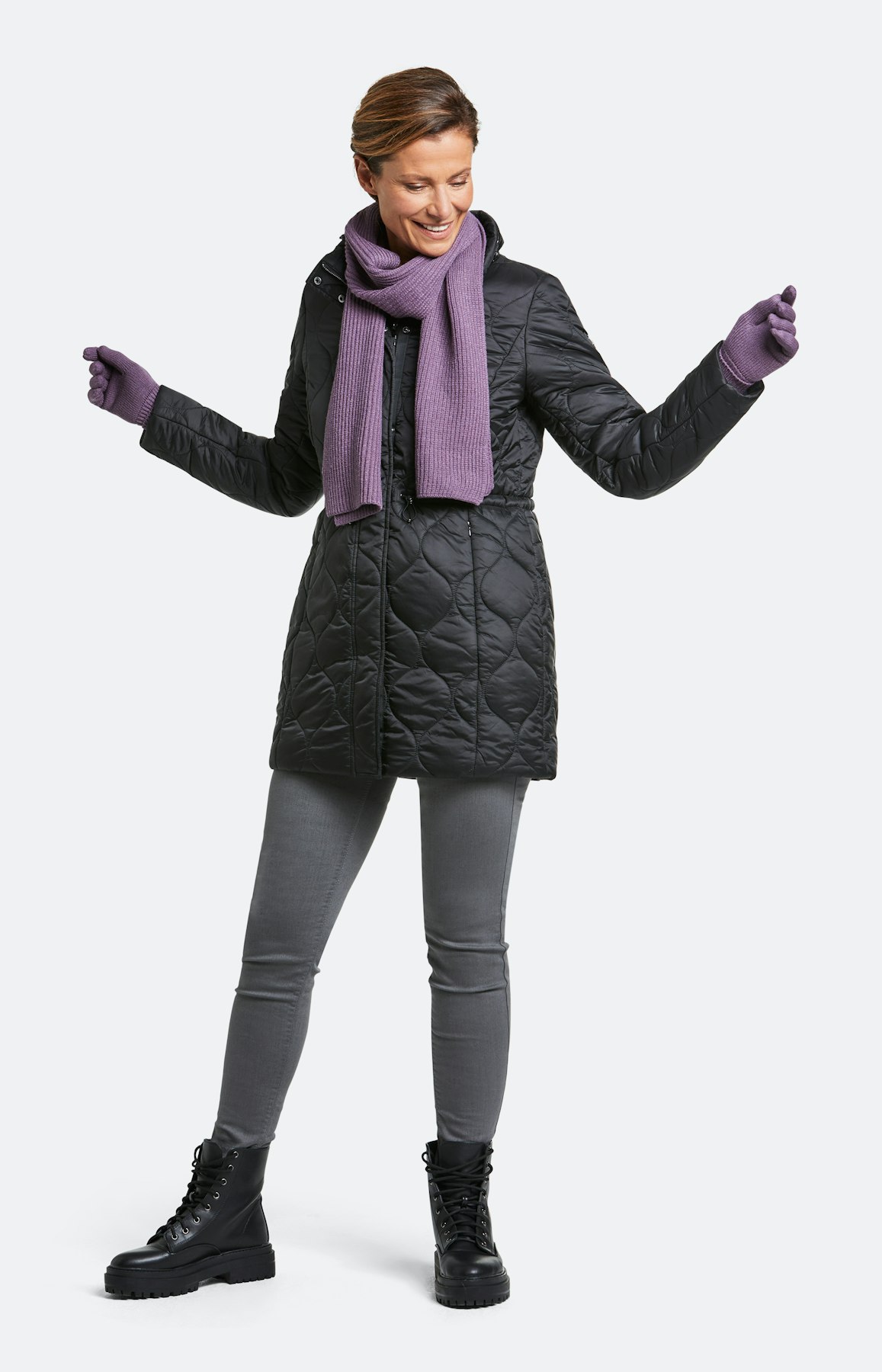 Schal und Handschuhe im Set