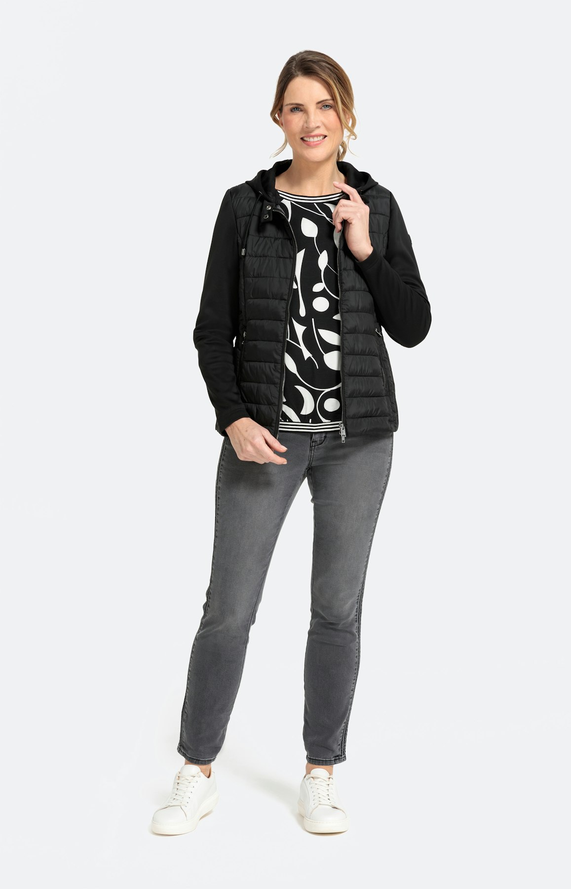 Steppjacke mit Kapuze