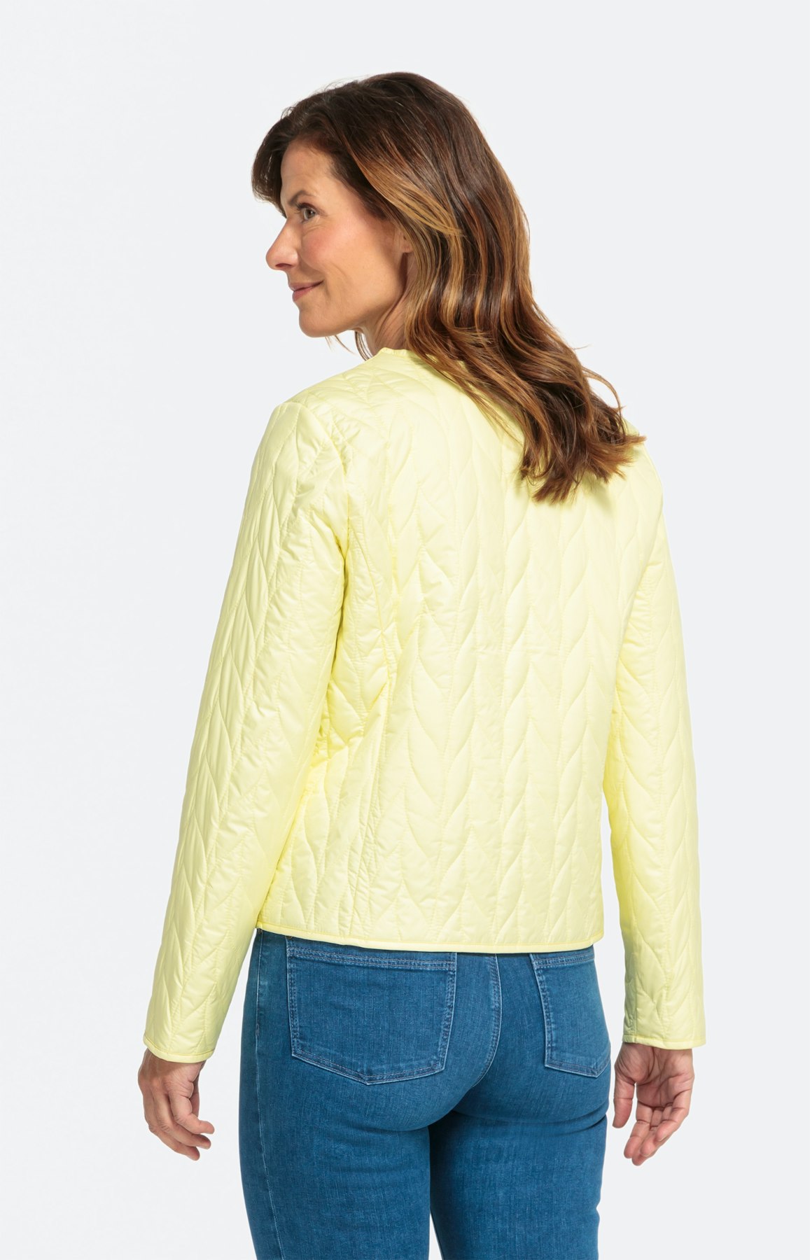 Steppjacke mit Druckknöpfen