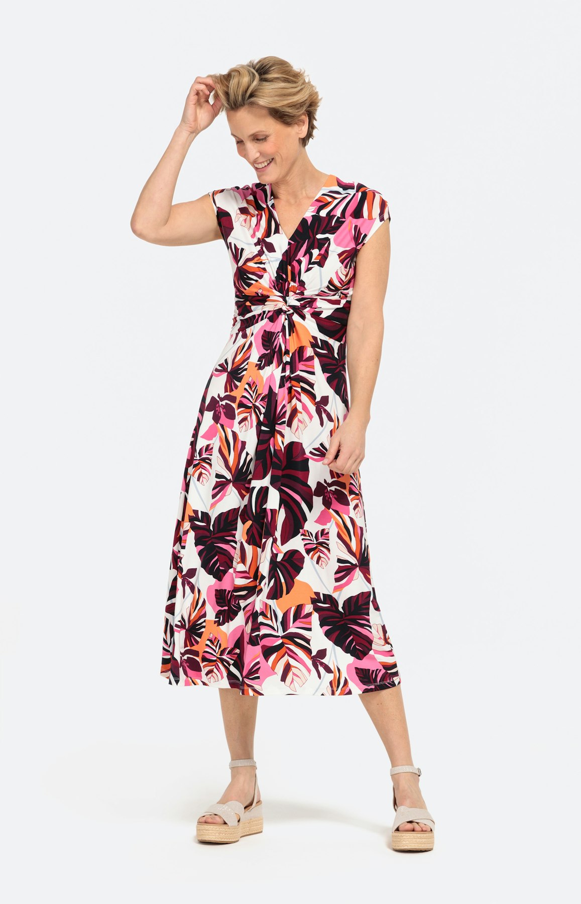 Kurzarm-Jerseykleid mit Blumenmuster