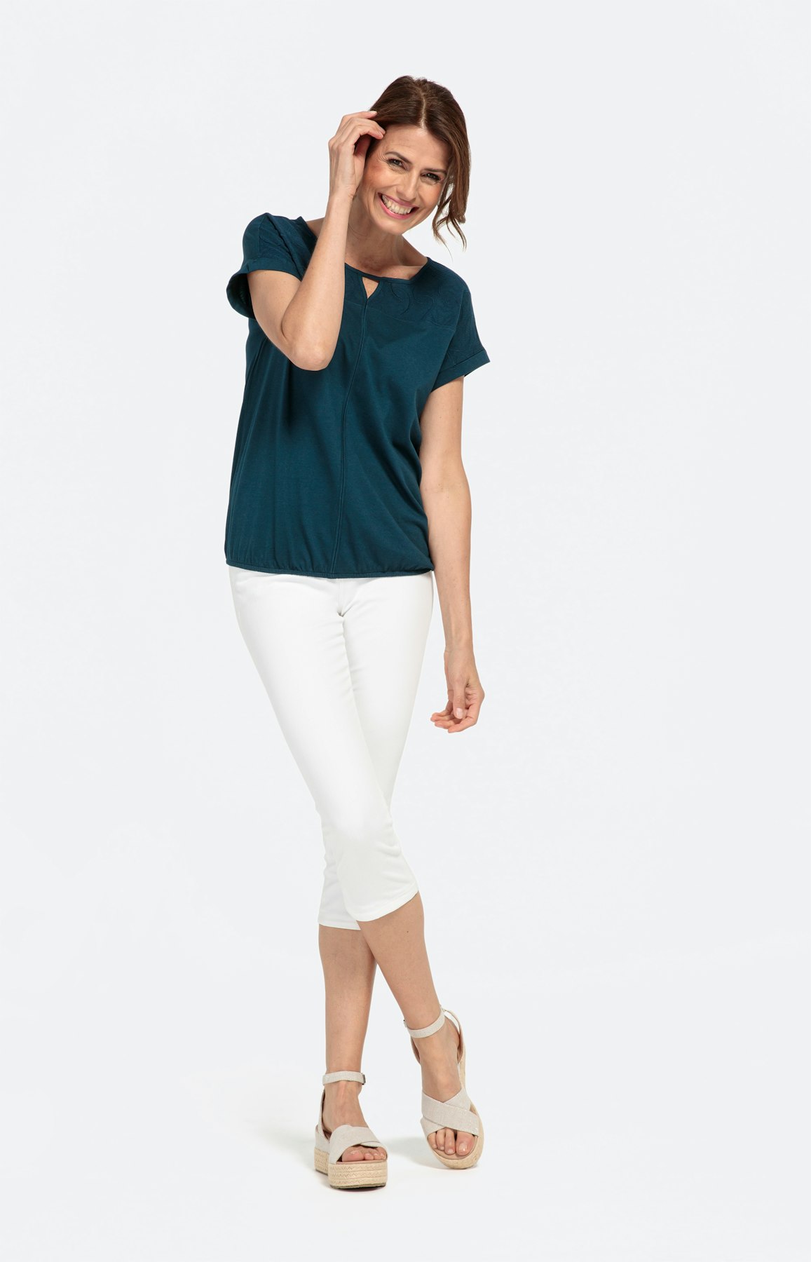 Capri-Jeans mit Schlitzen 22inch