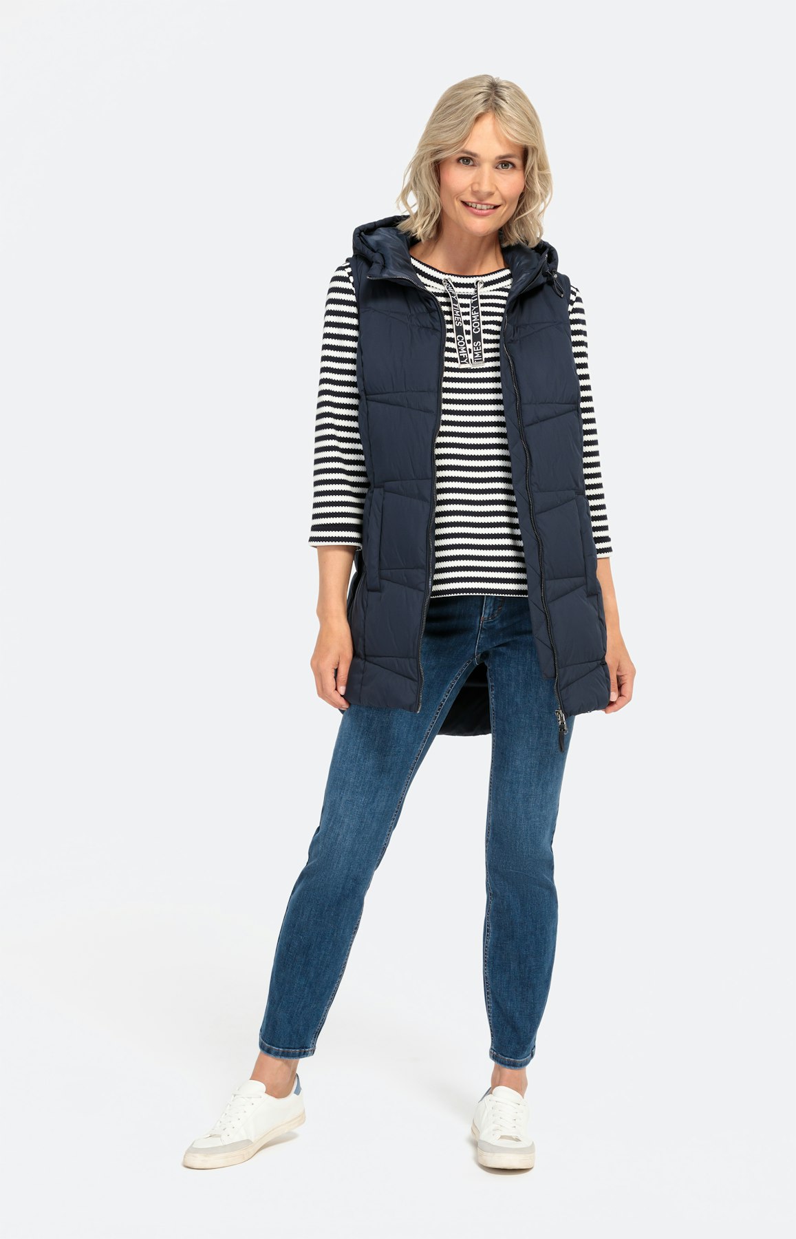 Lange Steppweste mit Kapuze