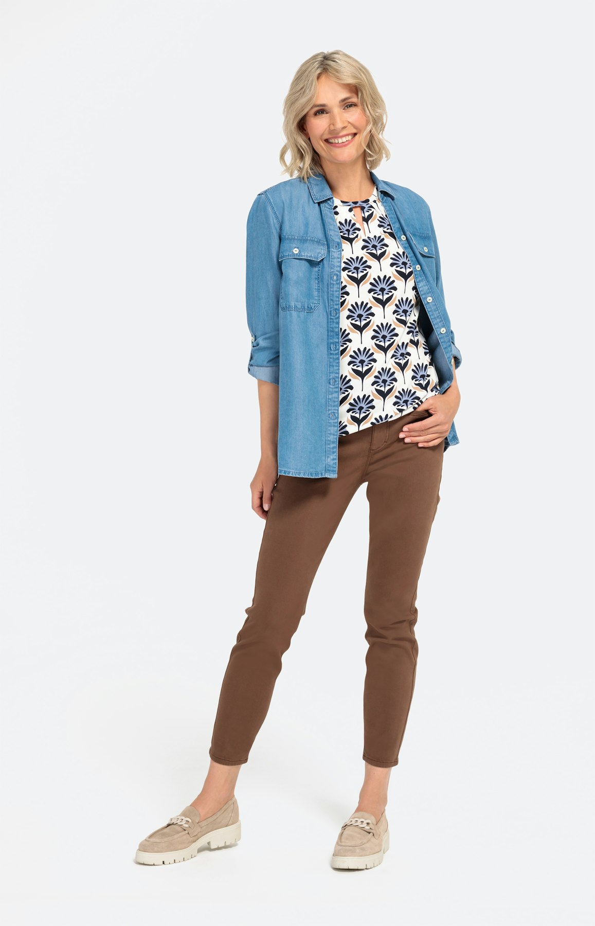 Schmale Hose in Stretch-Qualität