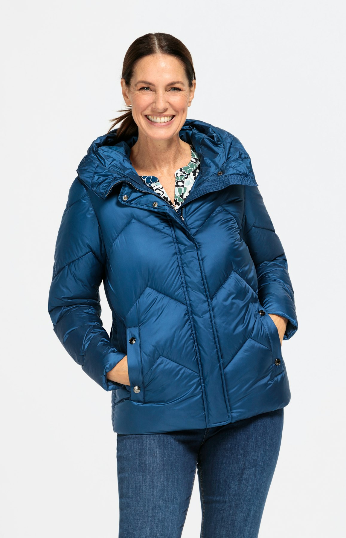 Steppjacke mit Kapuze