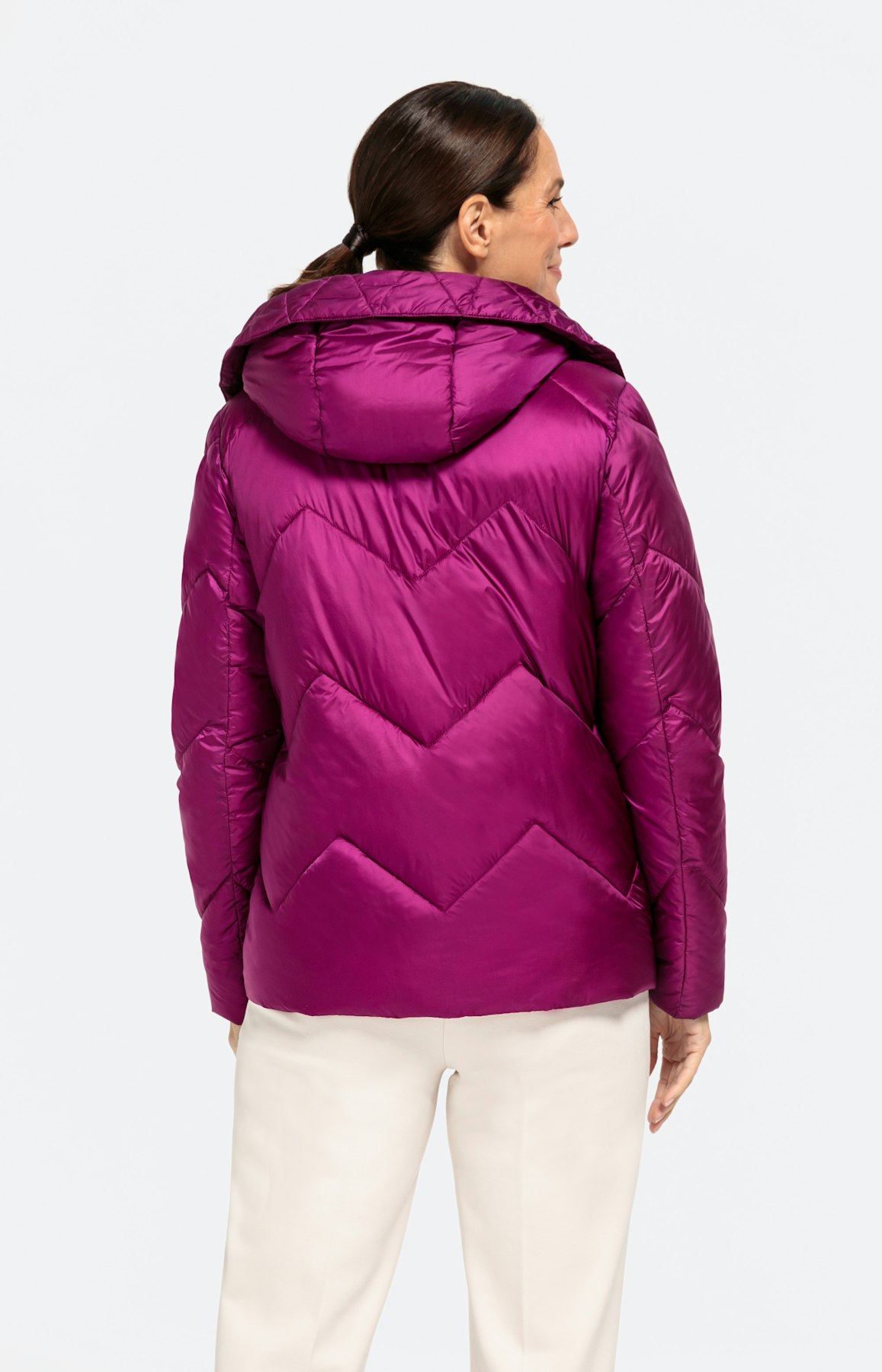 Steppjacke mit Kapuze