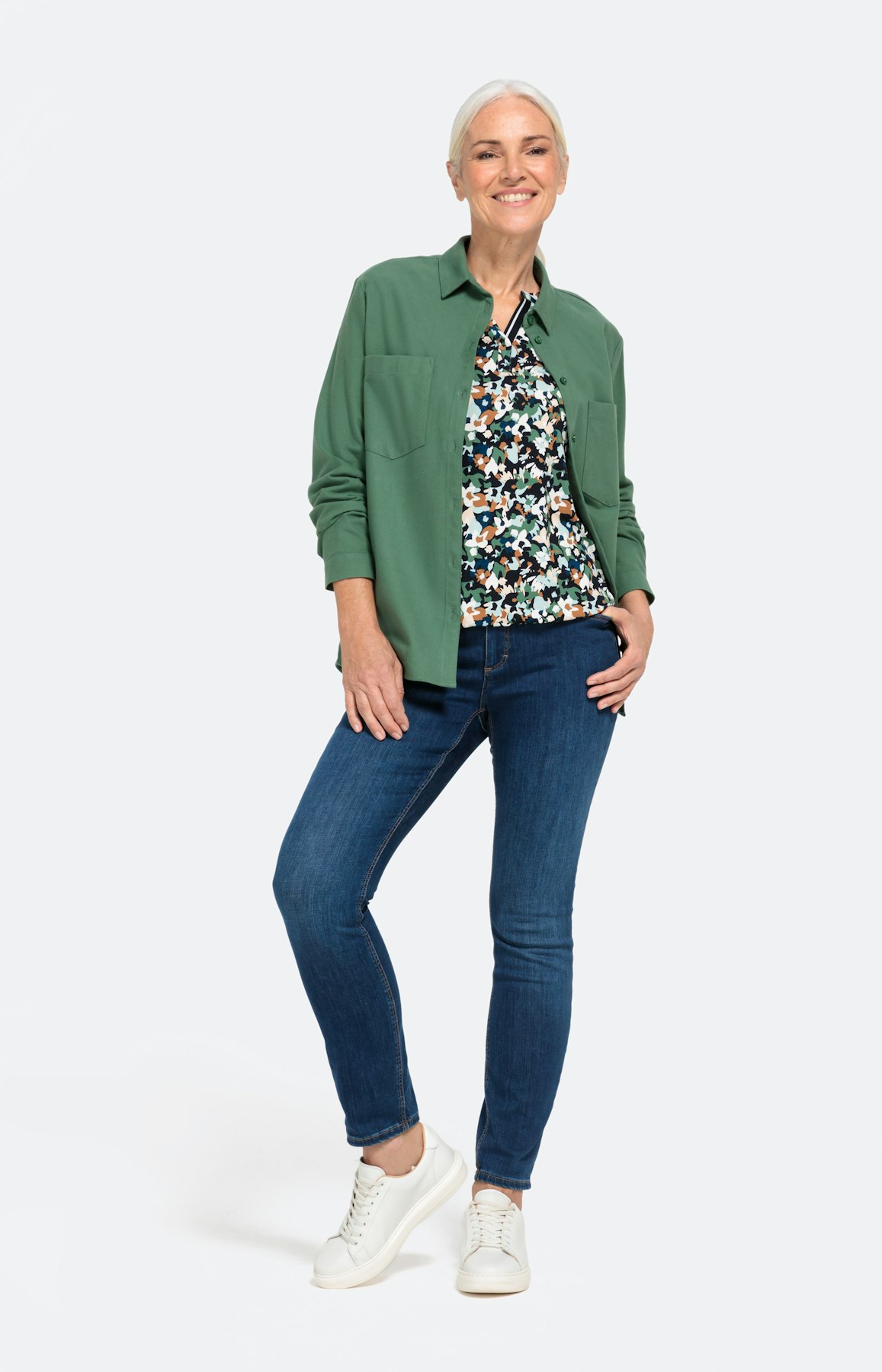 Floral gemustertes Shirt mit 3/4-Ärmel