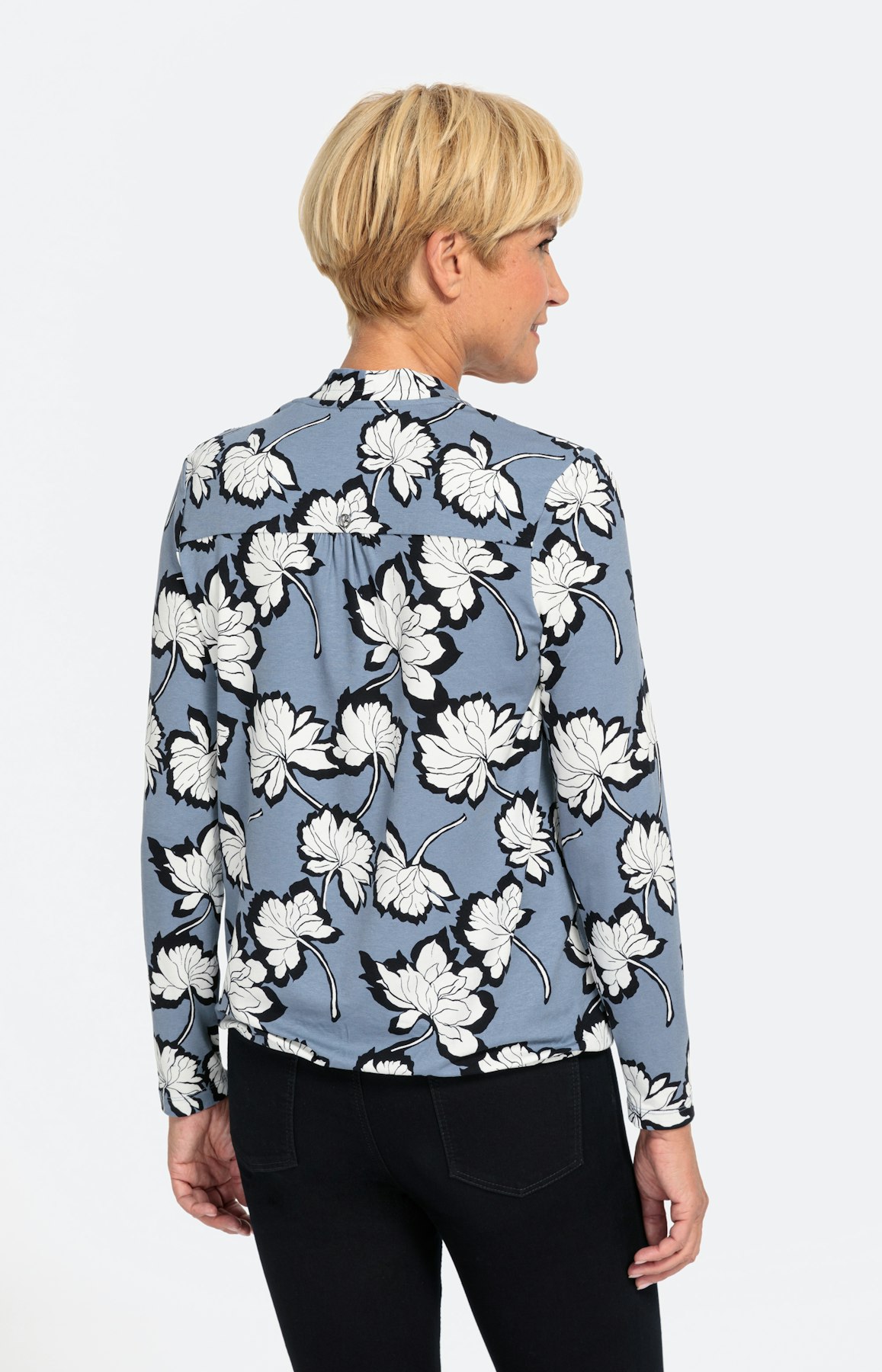 Florales Langarmshirt mit V-Ausschnitt