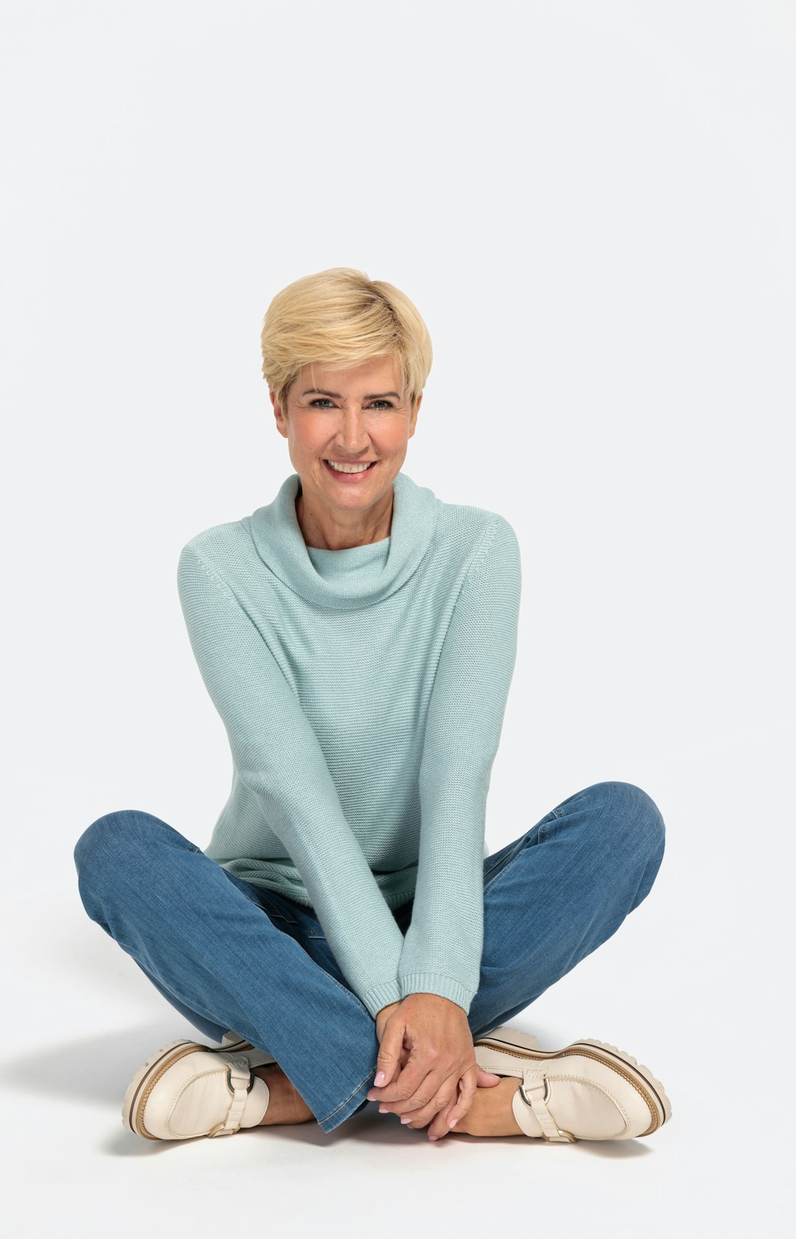 Unifarbener Pullover mit 1/1-Arm