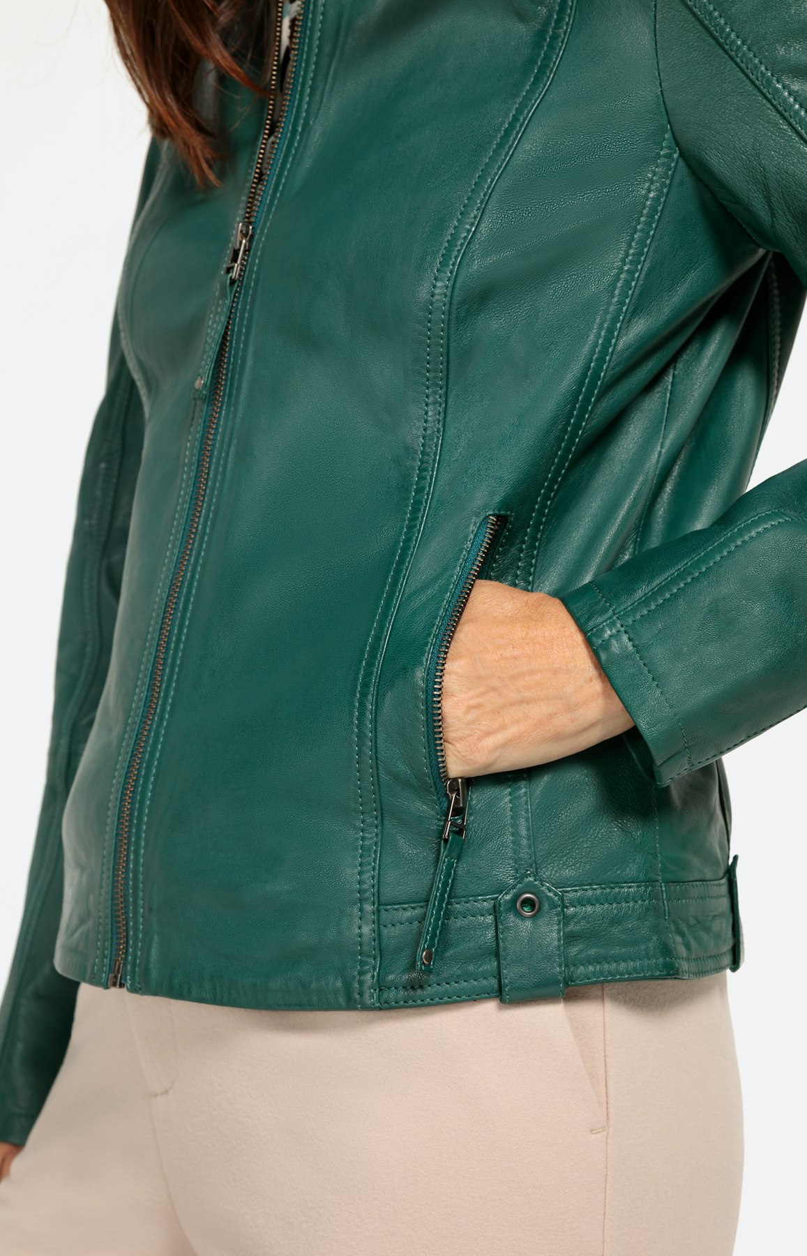 Lederjacke mit kleinem Stehkragen