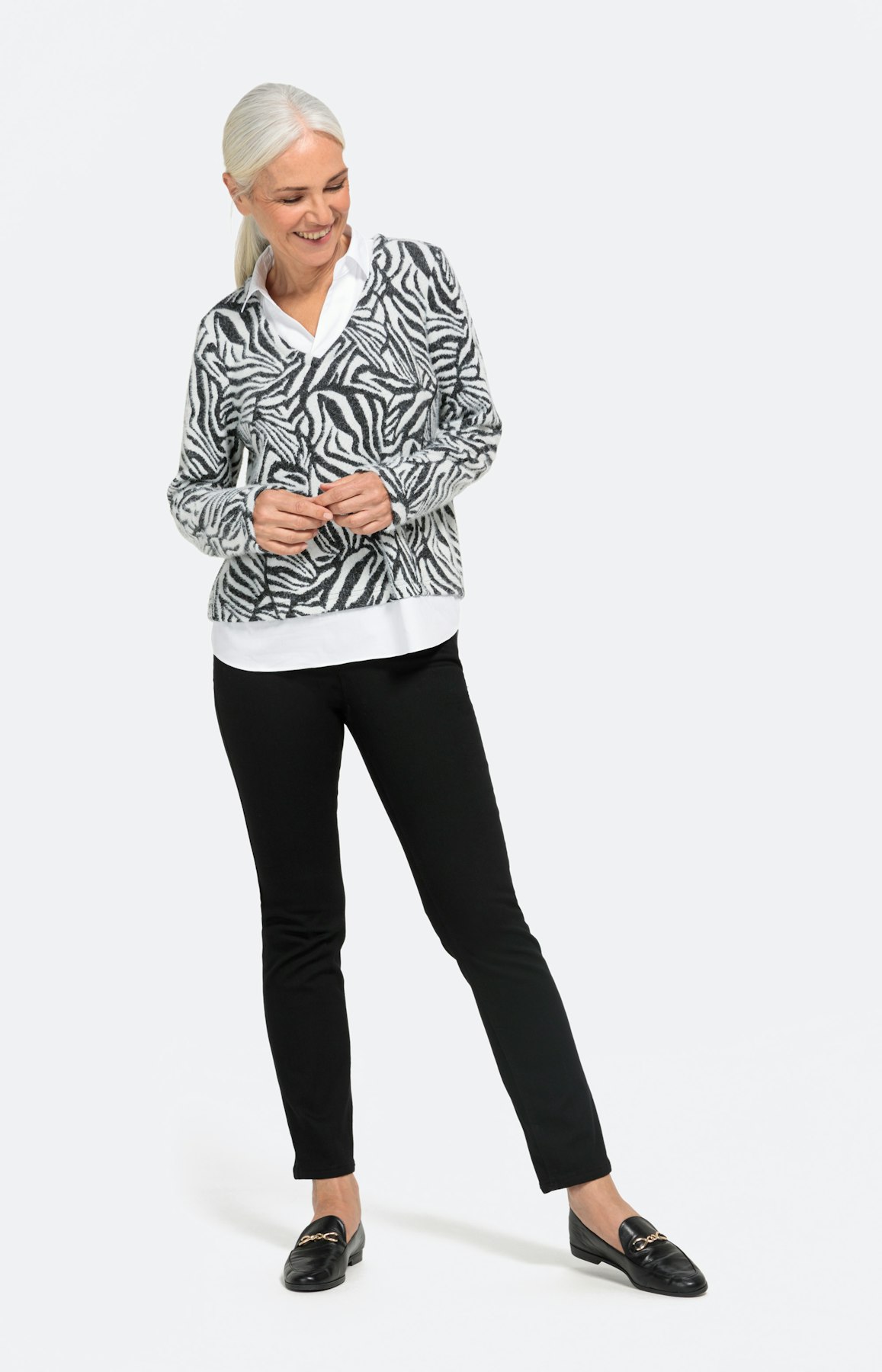 Weicher Strickpullover im Lagenlook