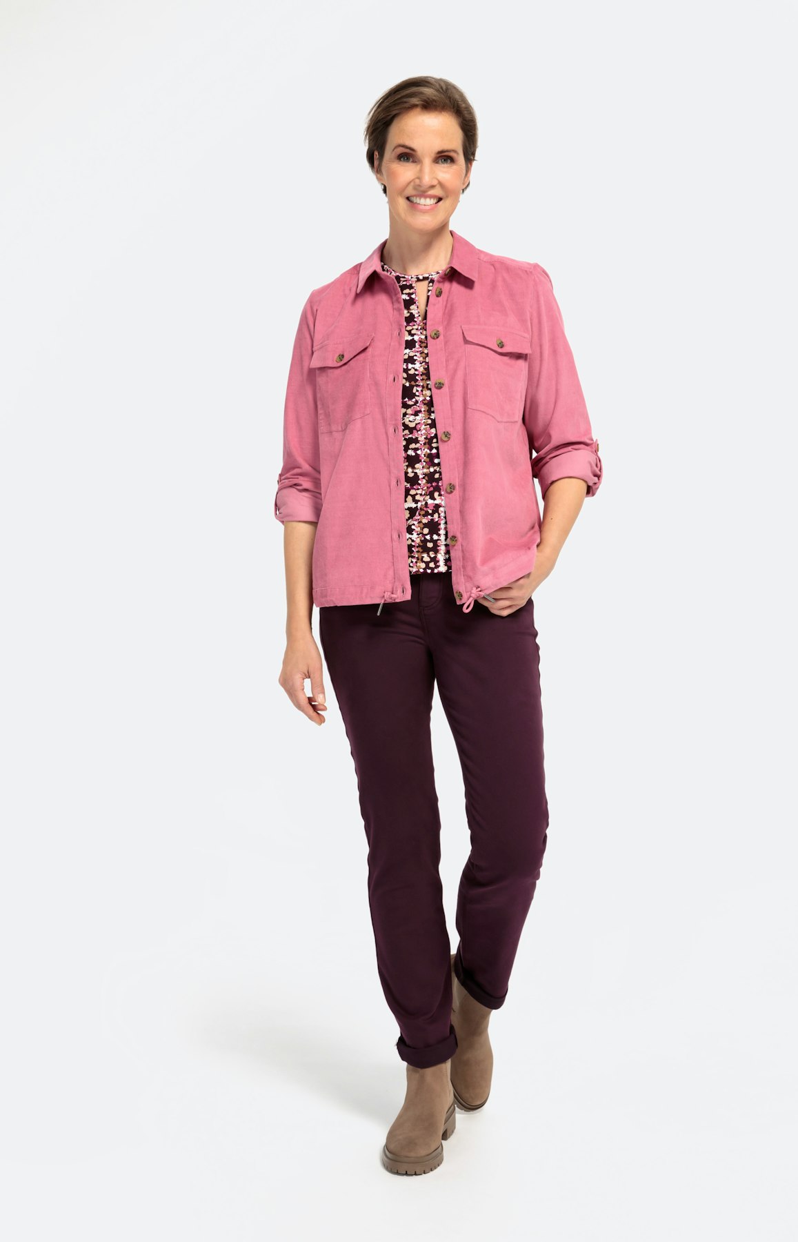 Bluse aus Babycord mit Bindeband am Saum