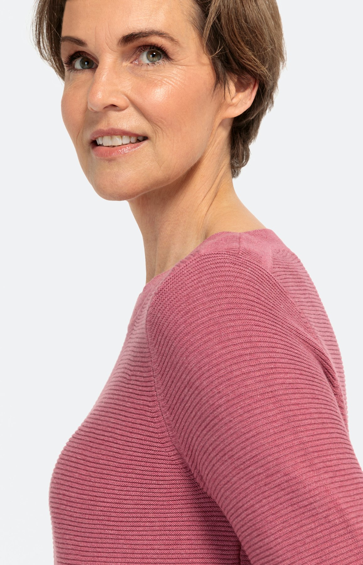 Feinstrickpullover mit Struktur