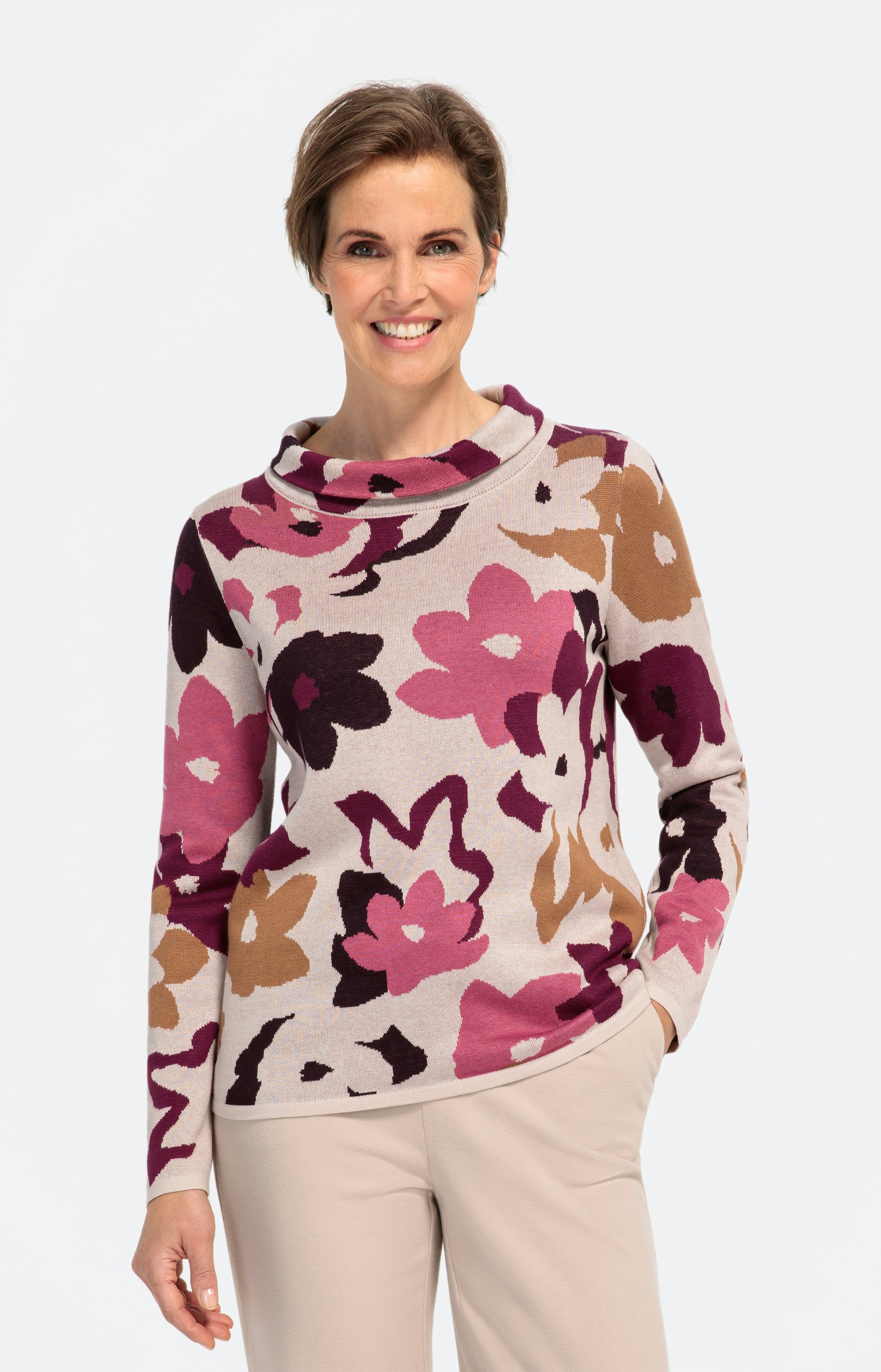 Weicher Rollkragenpullover mit All-Over Blumenmuster – Bonita