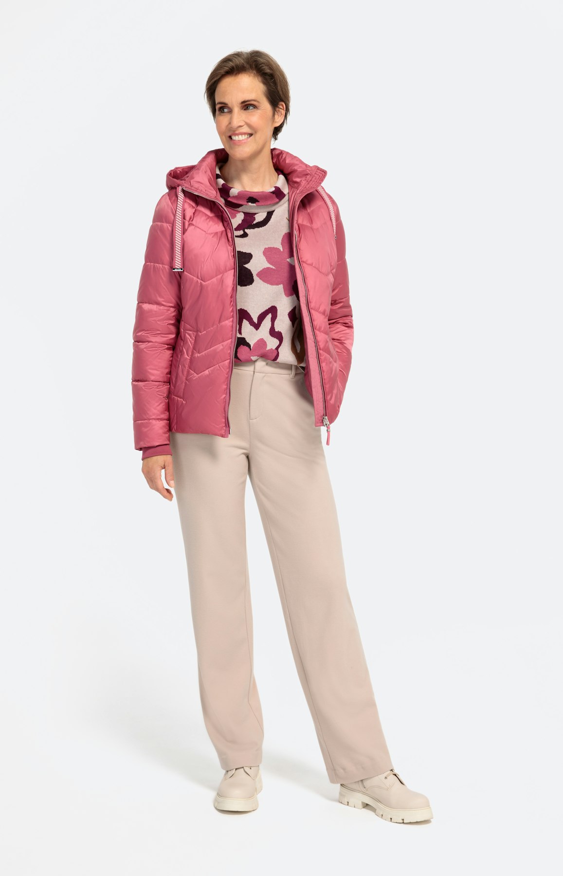 Rollkragenpullover mit Blumenmuster