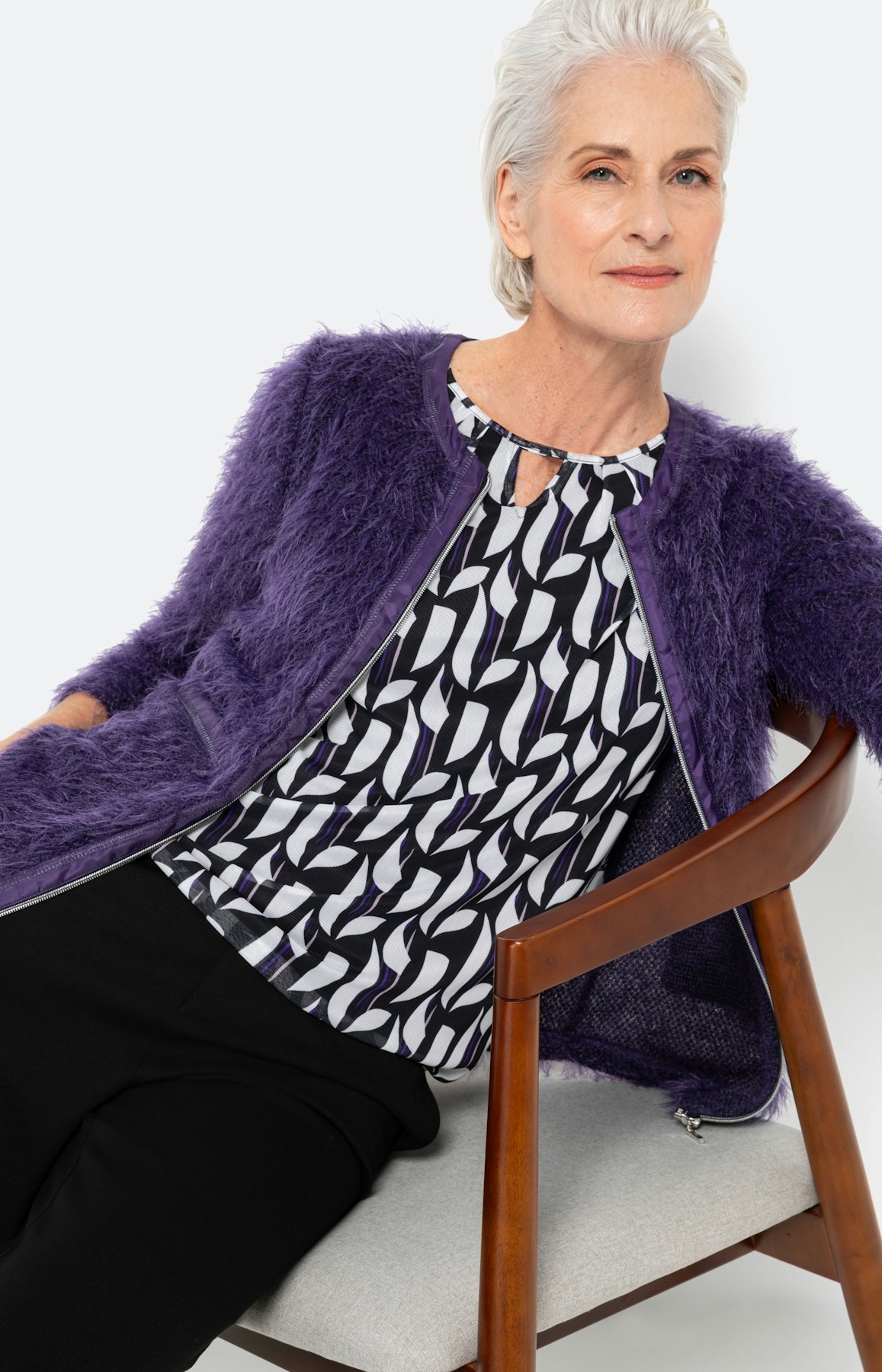 Kurze Jacke mit geradem Schnitt