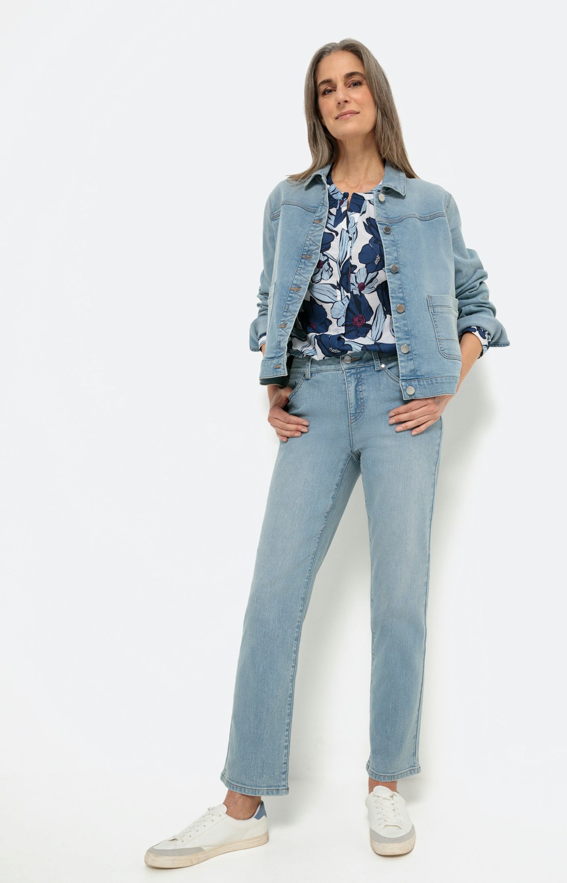 Geblümte Bluse mit langem Arm