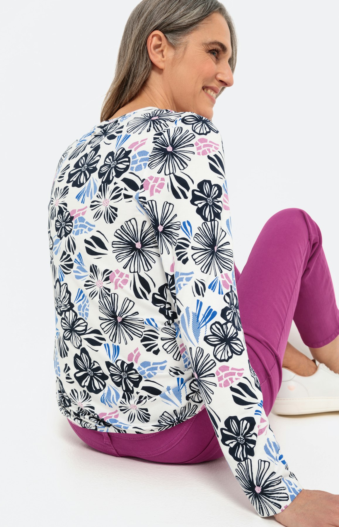 Blumenshirt mit langen Arm
