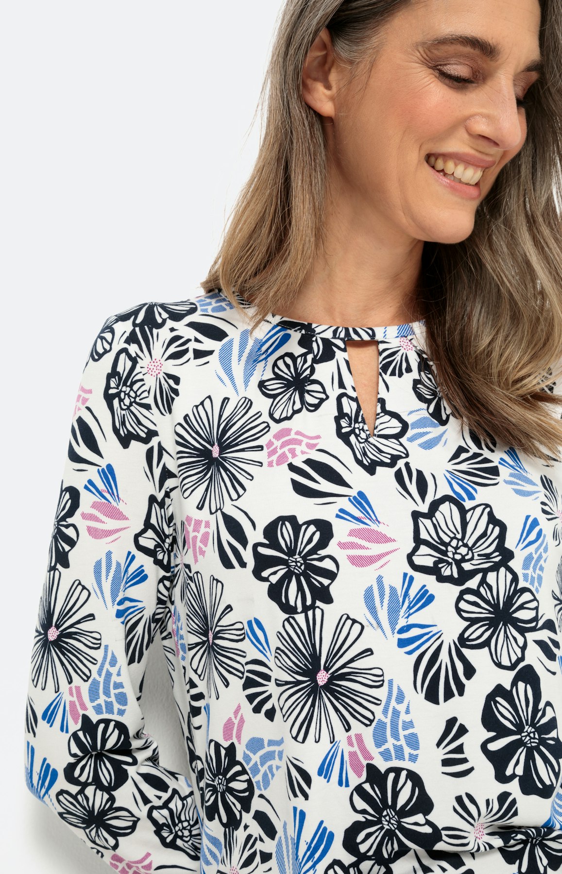 Blumenshirt mit langen Arm