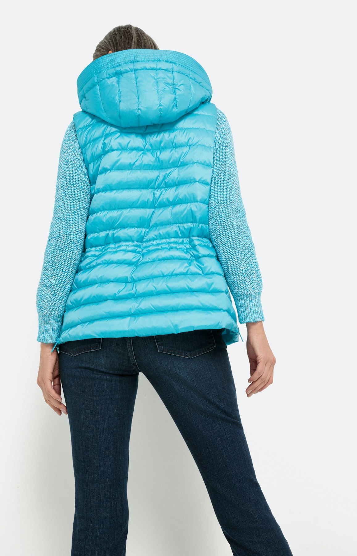 Bodywarmer met een afneembare capuchon