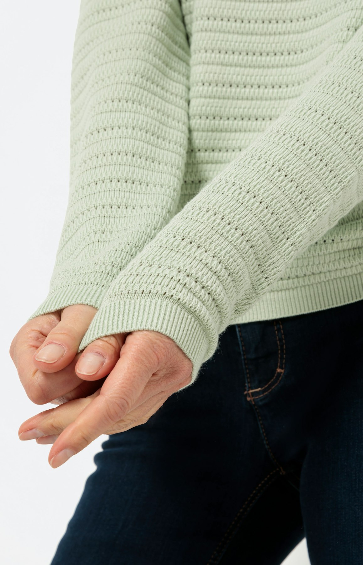 Trui met lange mouwen in ajourbreisel