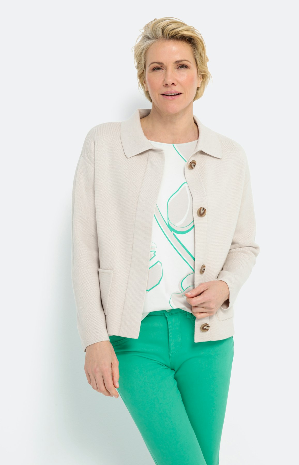 Cardigan met kraag en lange mouwen