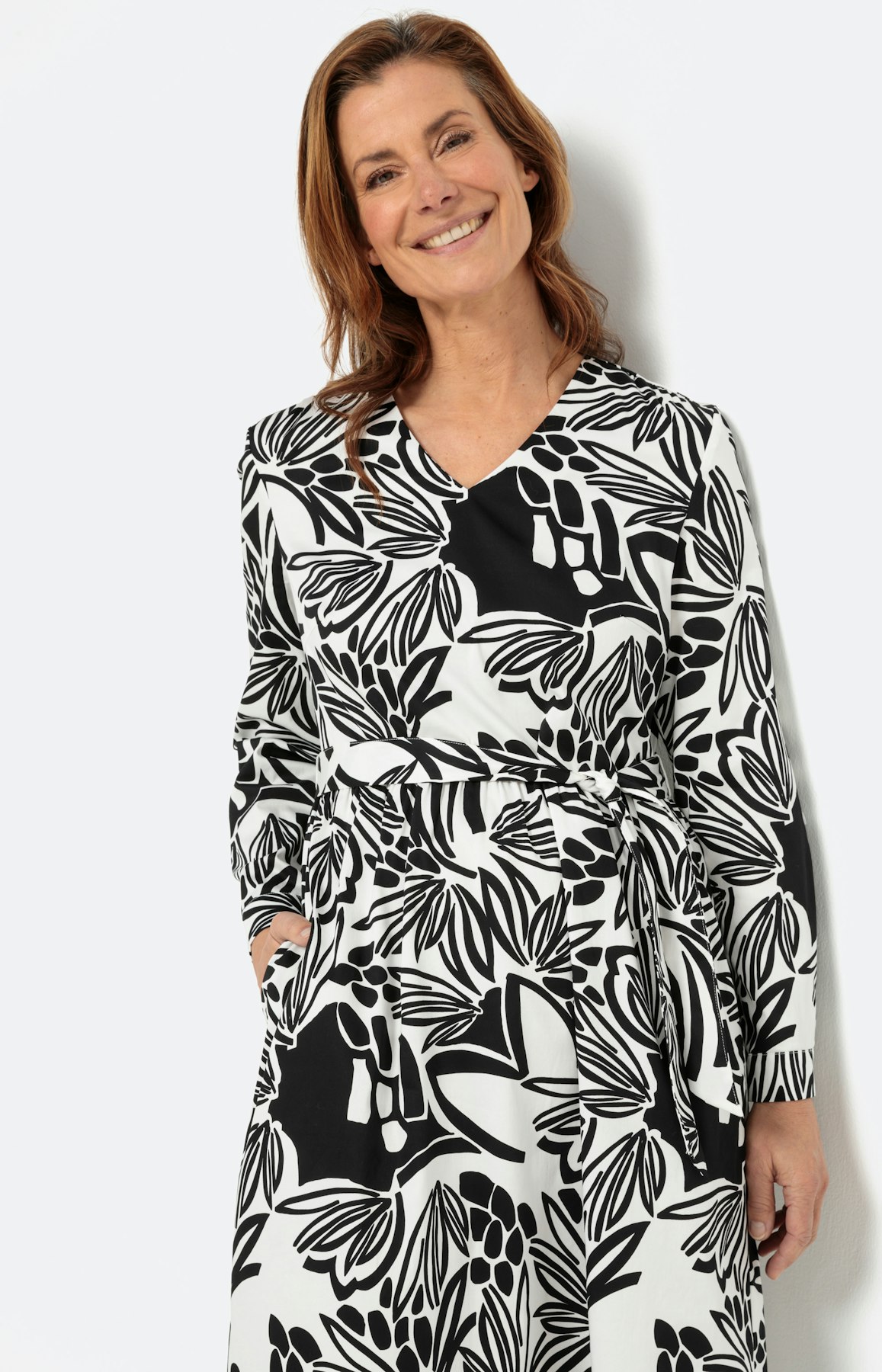Midi-jurk met all-over print en riem