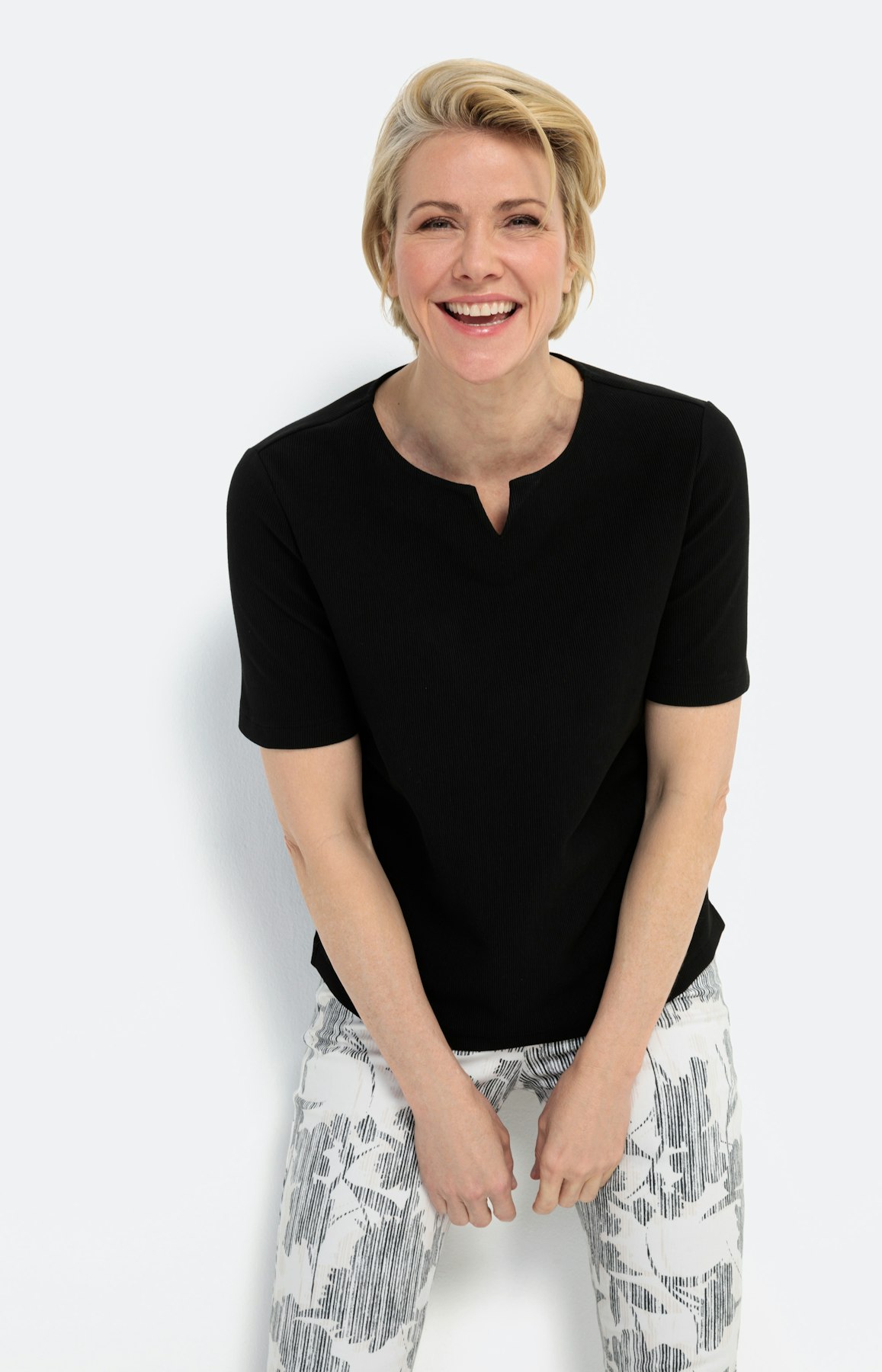 Geribbelde shirt met korte mouwen