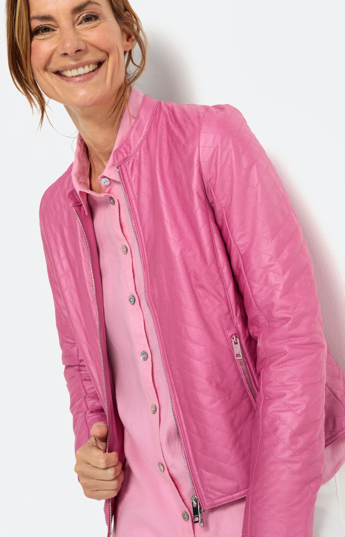 Padded jas in lederen optiek, pink