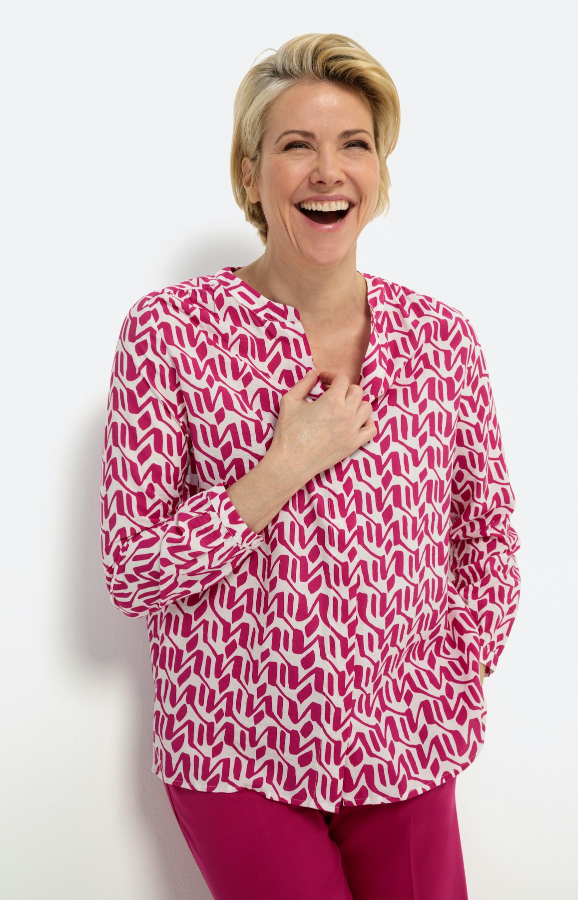 Gemusterte Bluse mit langem Arm