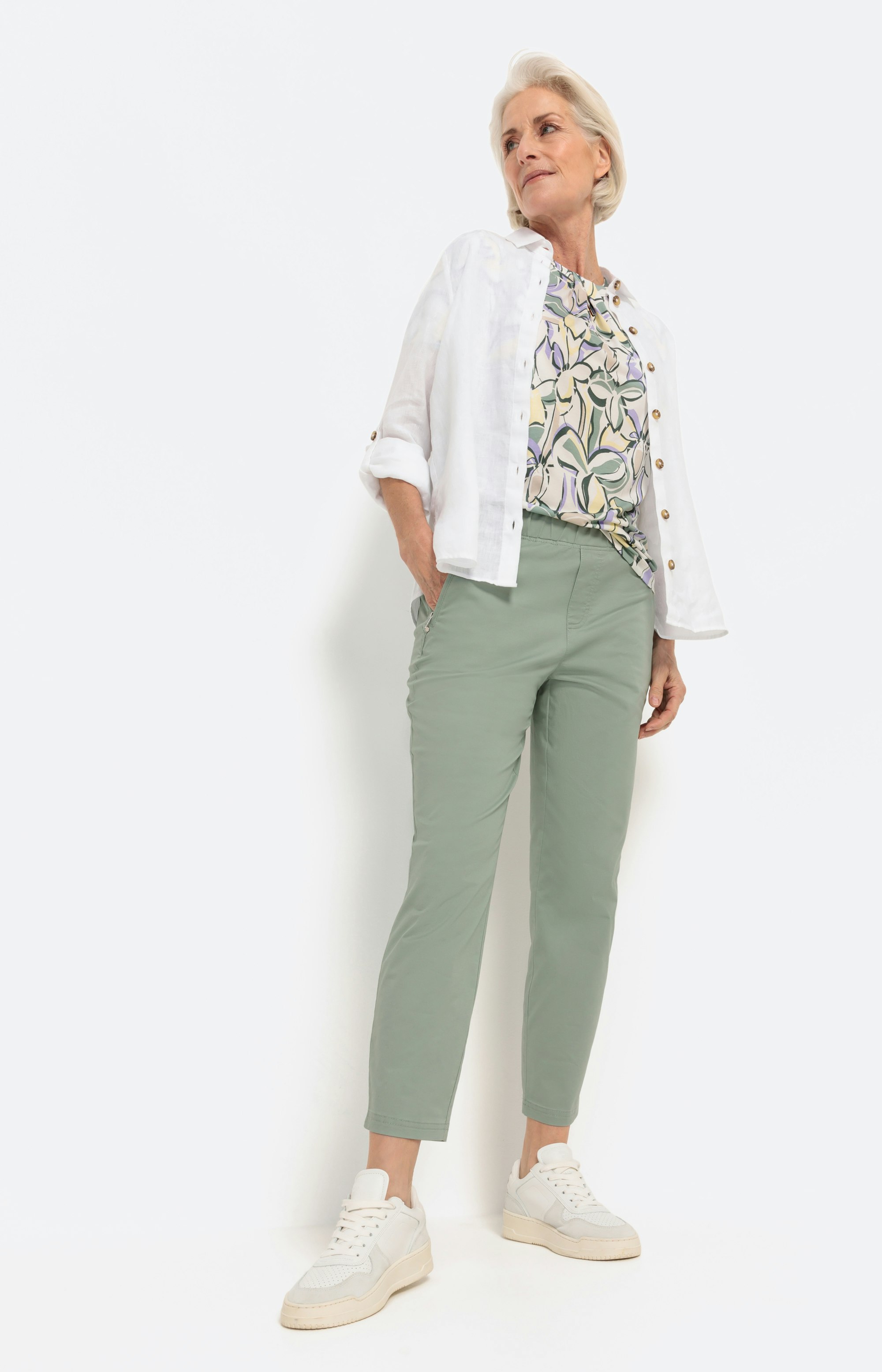 TShirt mit kurzem Ärmel und floralem All OverPrint Bonita