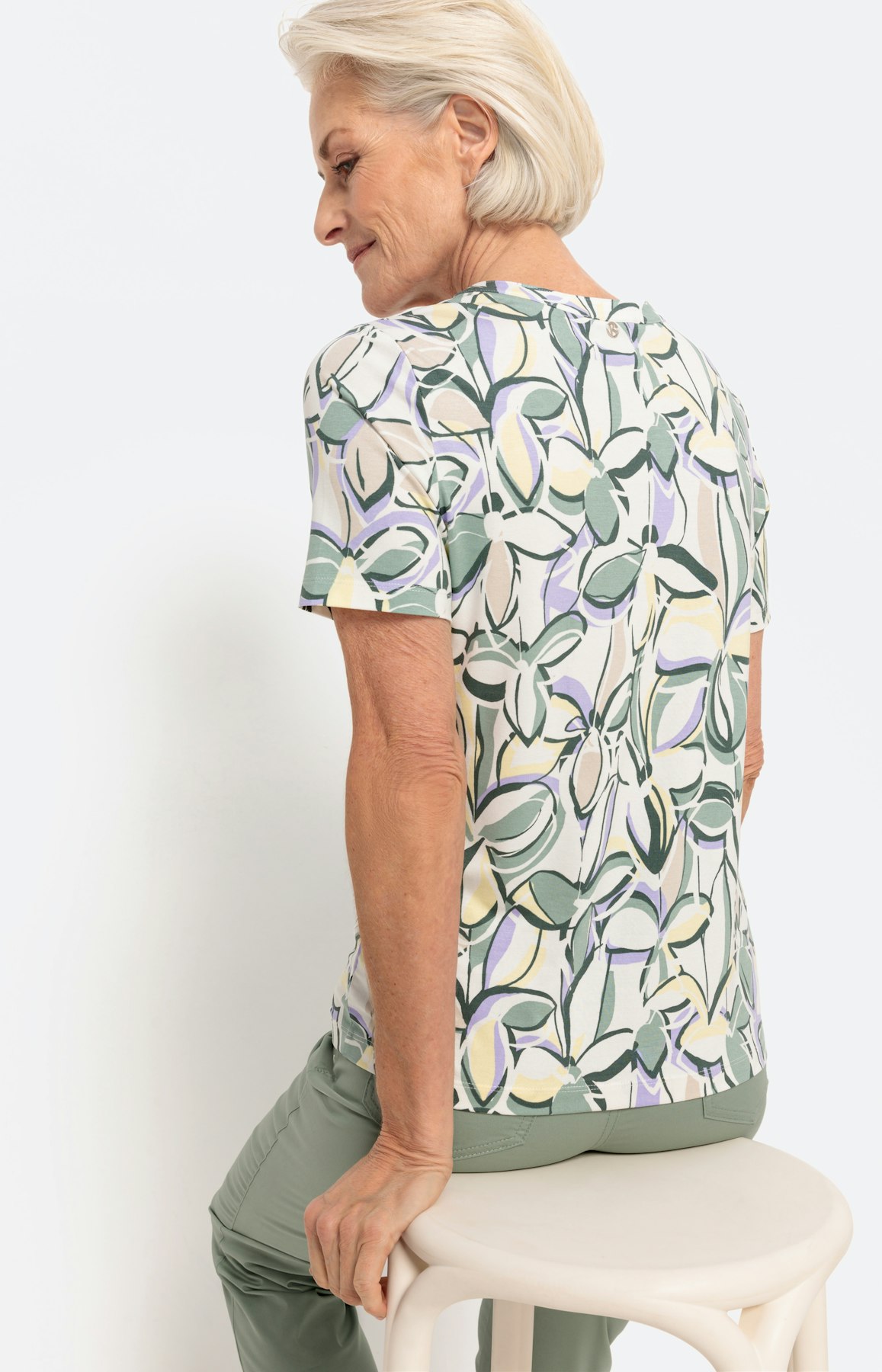 Geblümtes T-Shirt mit kurzem Ärmel